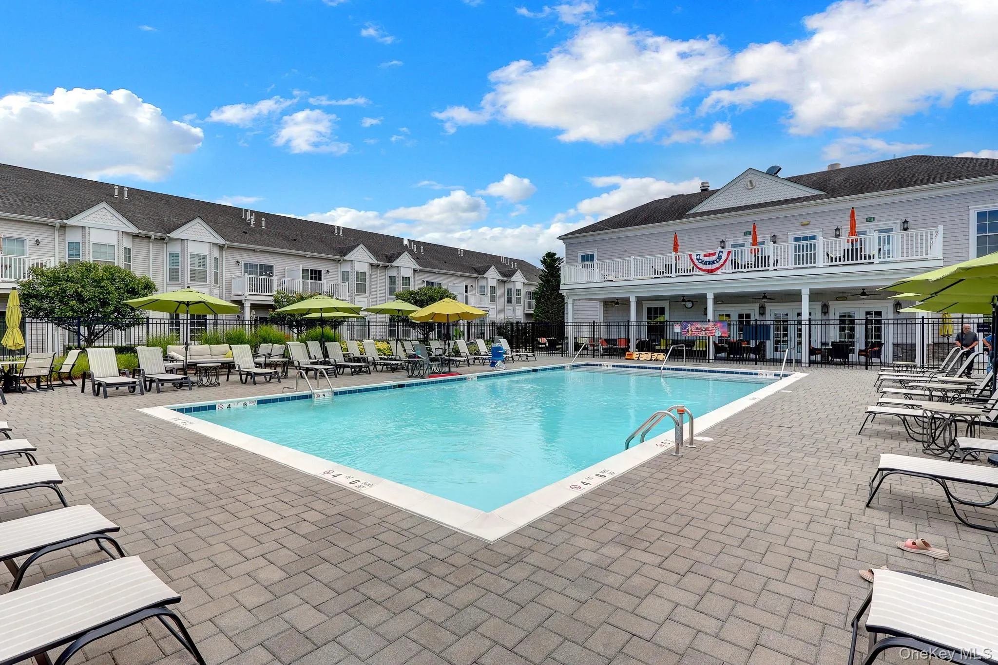 41 Spring Drive, Hempstead, NY, 2 Bedrooms Bedrooms, 6 Rooms Rooms,2 BathroomsBathrooms,Residential,For Rent,Spring,0,1040819 41 Spring Drive, Hempstead, NY, 2 Bedrooms Bedrooms, 6 Rooms Rooms,2 BathroomsBathrooms,Residential,For Rent,Spring,0,1040819