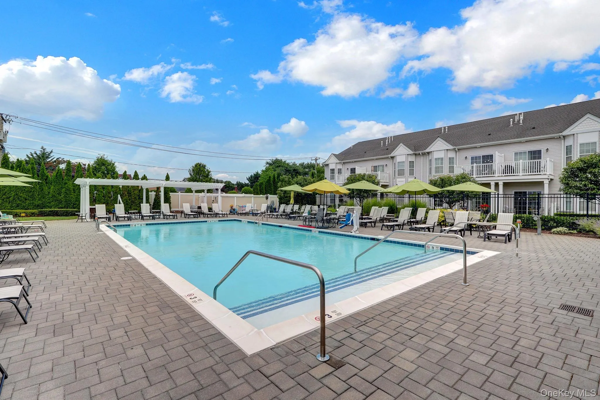 41 Spring Drive, Hempstead, NY, 2 Bedrooms Bedrooms, 6 Rooms Rooms,2 BathroomsBathrooms,Residential,For Rent,Spring,0,1040819 41 Spring Drive, Hempstead, NY, 2 Bedrooms Bedrooms, 6 Rooms Rooms,2 BathroomsBathrooms,Residential,For Rent,Spring,0,1040819