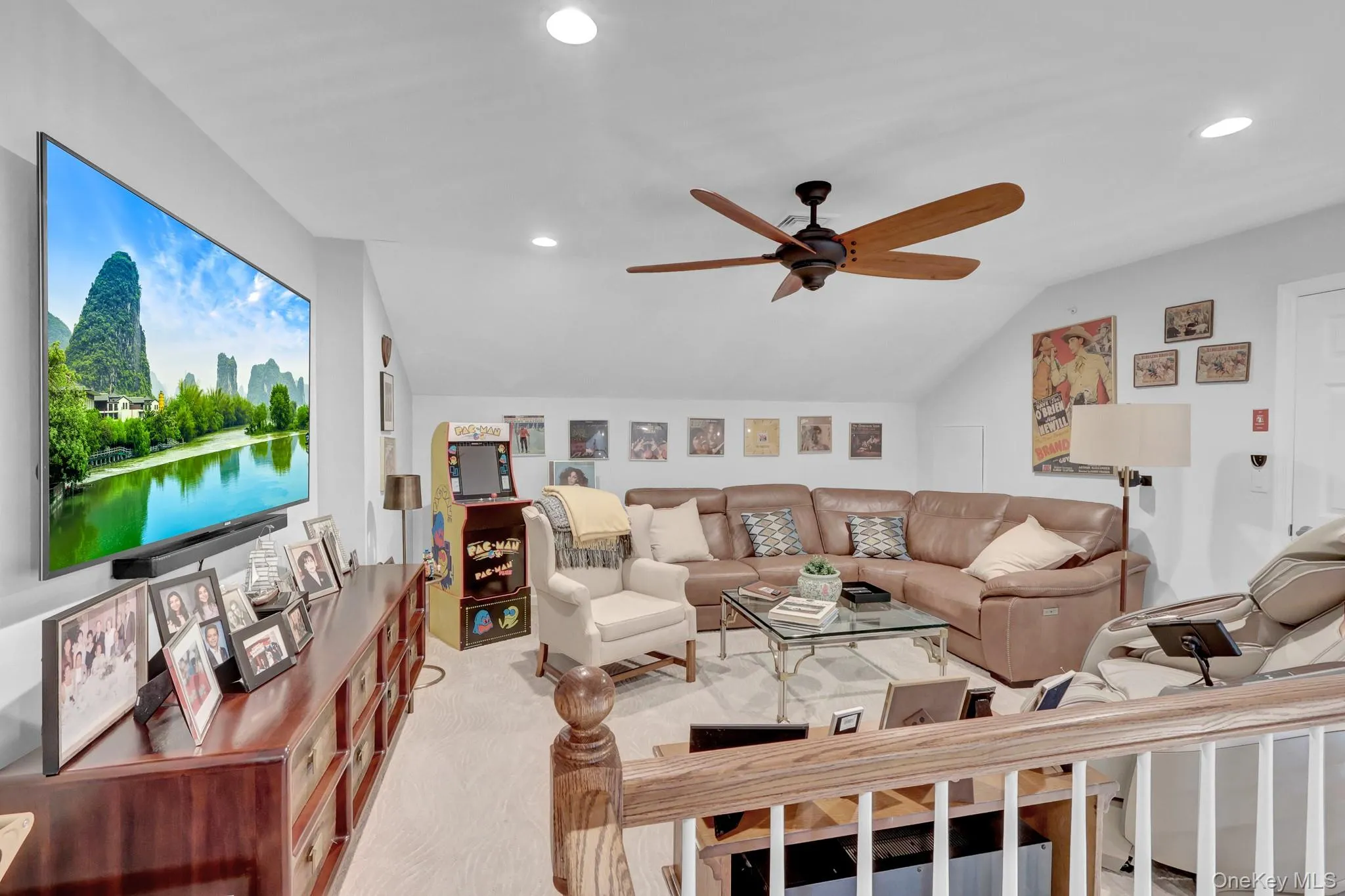 41 Spring Drive, Hempstead, NY, 2 Bedrooms Bedrooms, 6 Rooms Rooms,2 BathroomsBathrooms,Residential,For Rent,Spring,0,1040819 41 Spring Drive, Hempstead, NY, 2 Bedrooms Bedrooms, 6 Rooms Rooms,2 BathroomsBathrooms,Residential,For Rent,Spring,0,1040819