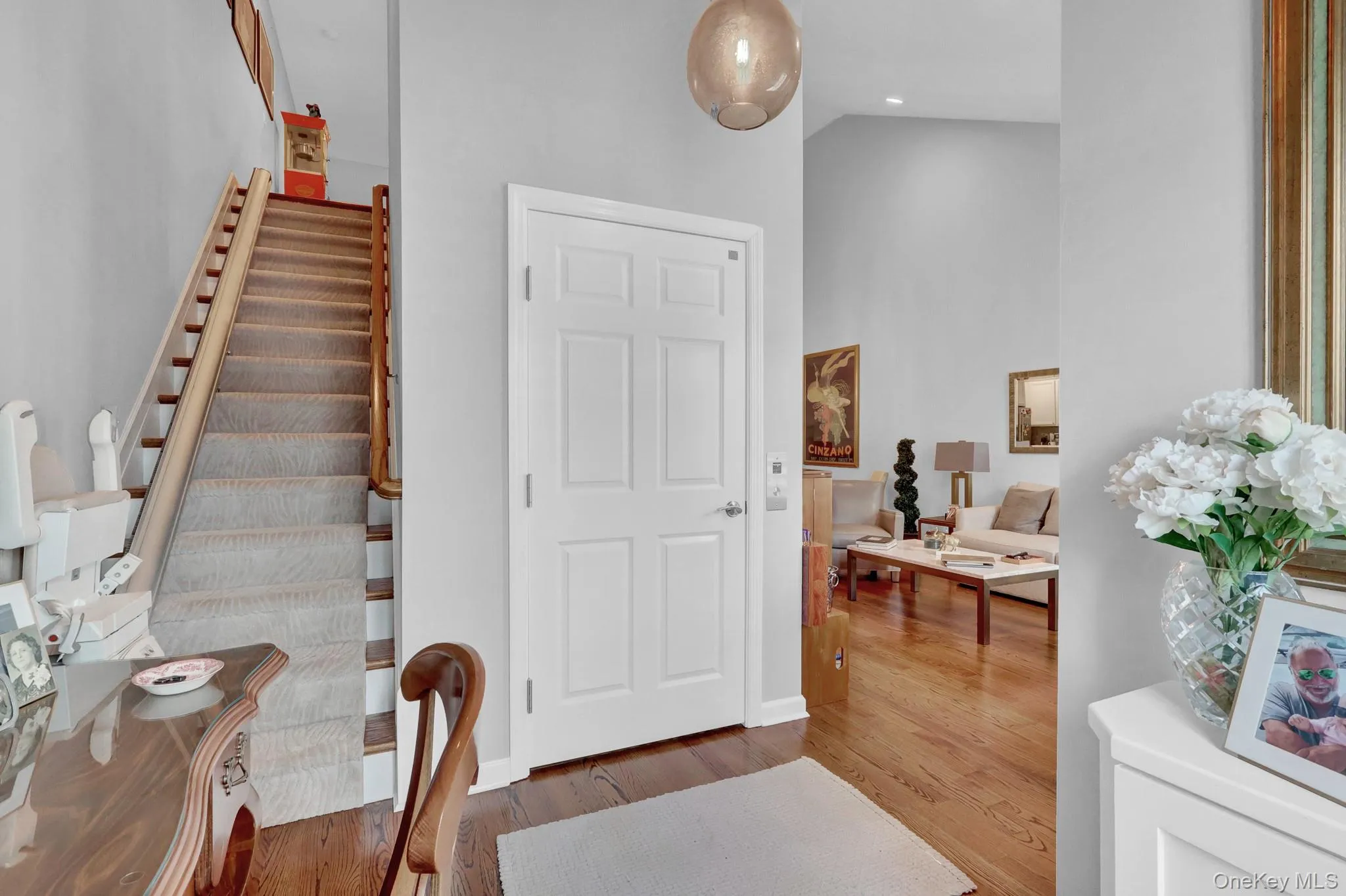 41 Spring Drive, Hempstead, NY, 2 Bedrooms Bedrooms, 6 Rooms Rooms,2 BathroomsBathrooms,Residential,For Rent,Spring,0,1040819 41 Spring Drive, Hempstead, NY, 2 Bedrooms Bedrooms, 6 Rooms Rooms,2 BathroomsBathrooms,Residential,For Rent,Spring,0,1040819
