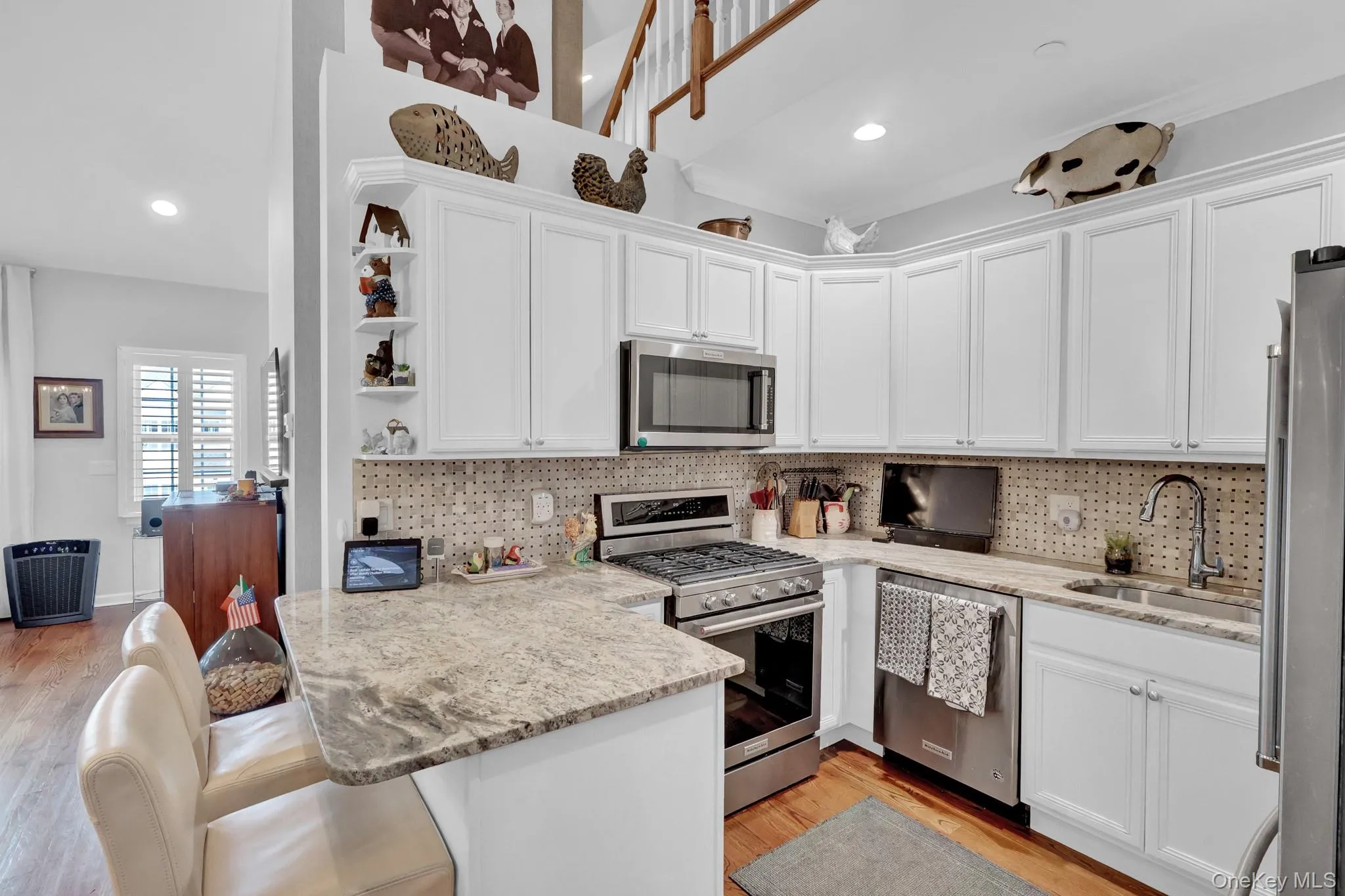 41 Spring Drive, Hempstead, NY, 2 Bedrooms Bedrooms, 6 Rooms Rooms,2 BathroomsBathrooms,Residential,For Rent,Spring,0,1040819 41 Spring Drive, Hempstead, NY, 2 Bedrooms Bedrooms, 6 Rooms Rooms,2 BathroomsBathrooms,Residential,For Rent,Spring,0,1040819