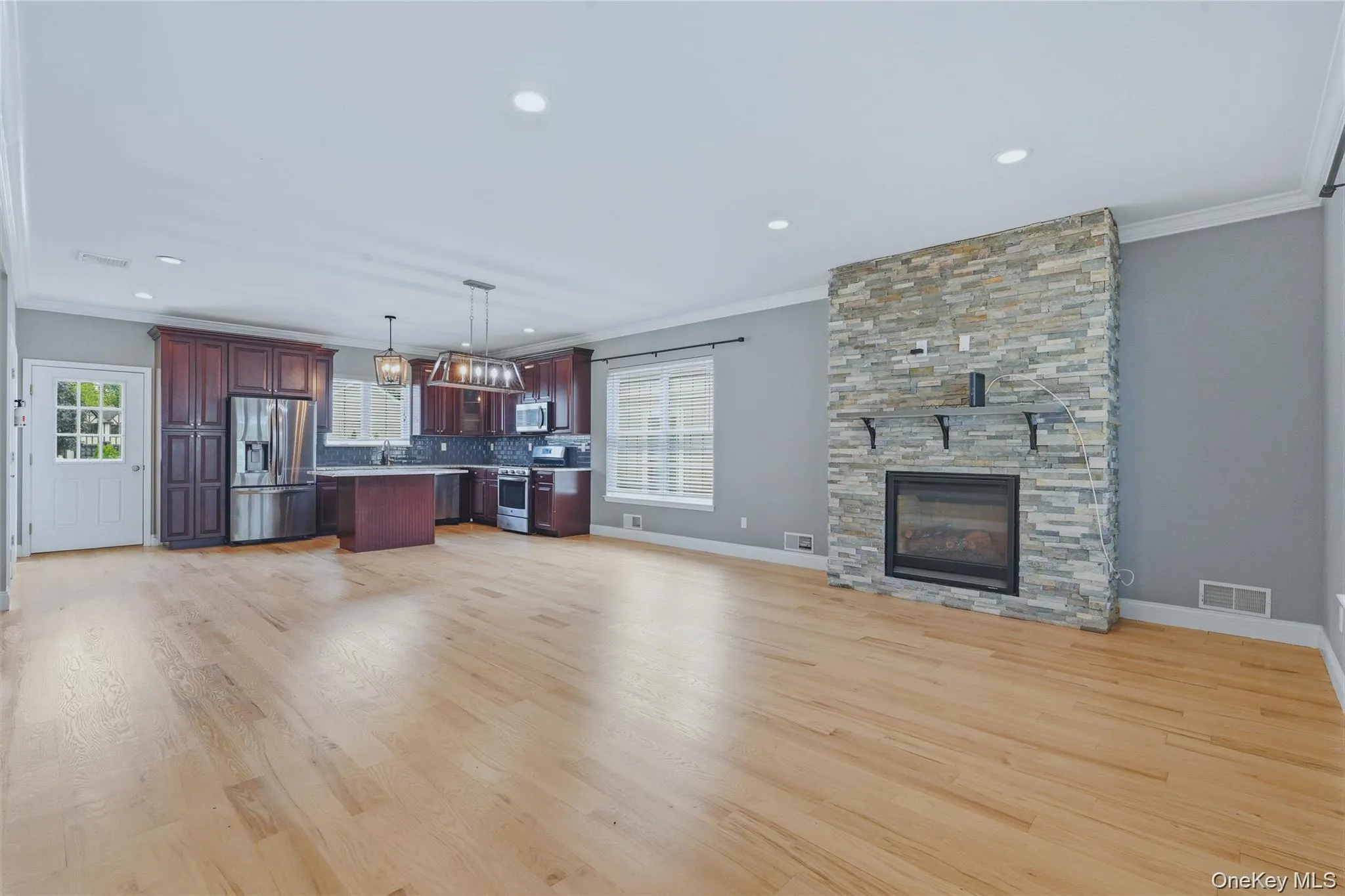 9 Emerson Terrace, Lloyd, NY, 3 Bedrooms Bedrooms, 6 Rooms Rooms,2 BathroomsBathrooms,Residential,For Rent,Emerson,0,1040828 9 Emerson Terrace, Lloyd, NY, 3 Bedrooms Bedrooms, 6 Rooms Rooms,2 BathroomsBathrooms,Residential,For Rent,Emerson,0,1040828