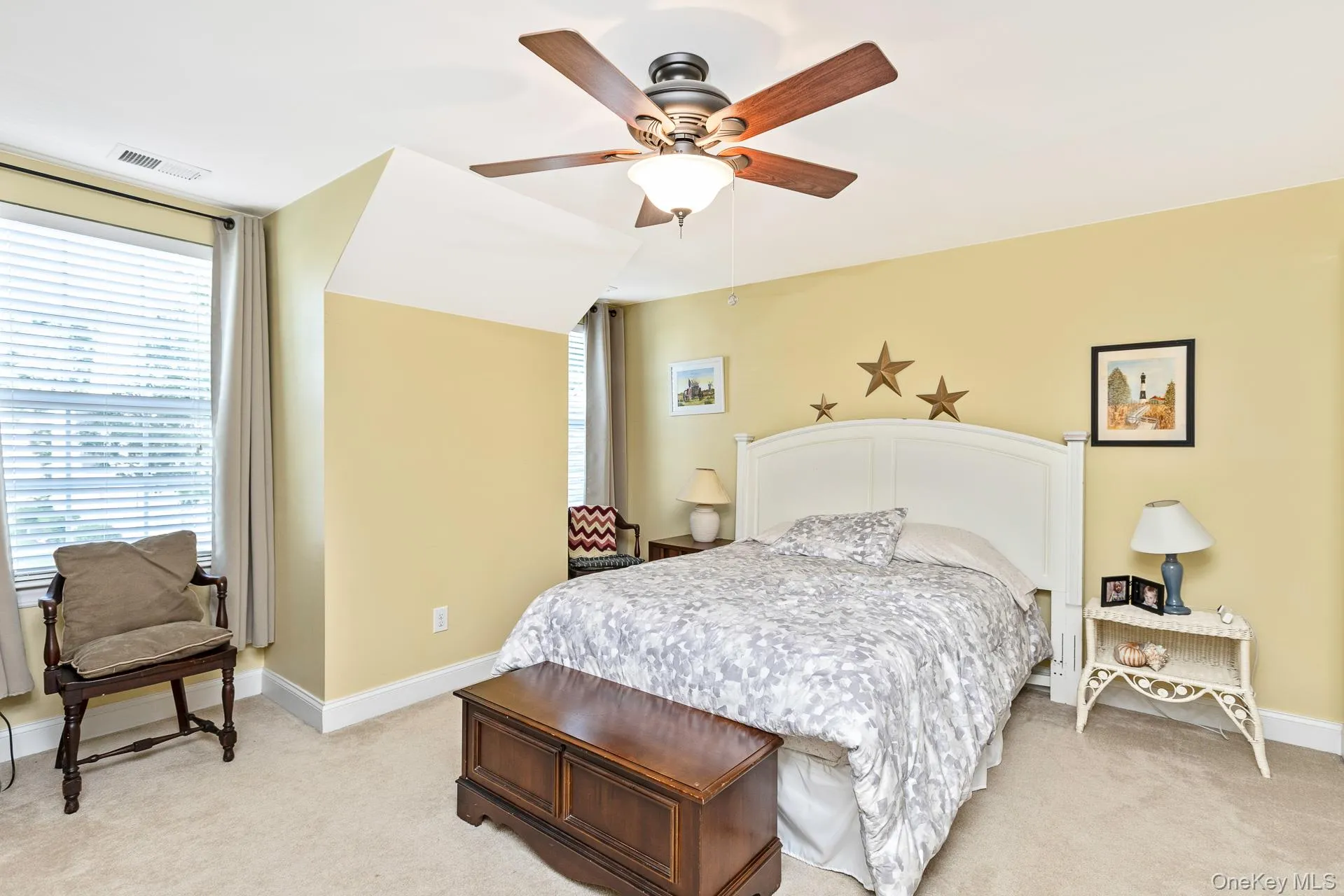 2nd bedroom upstairs 2nd bedroom upstairs
