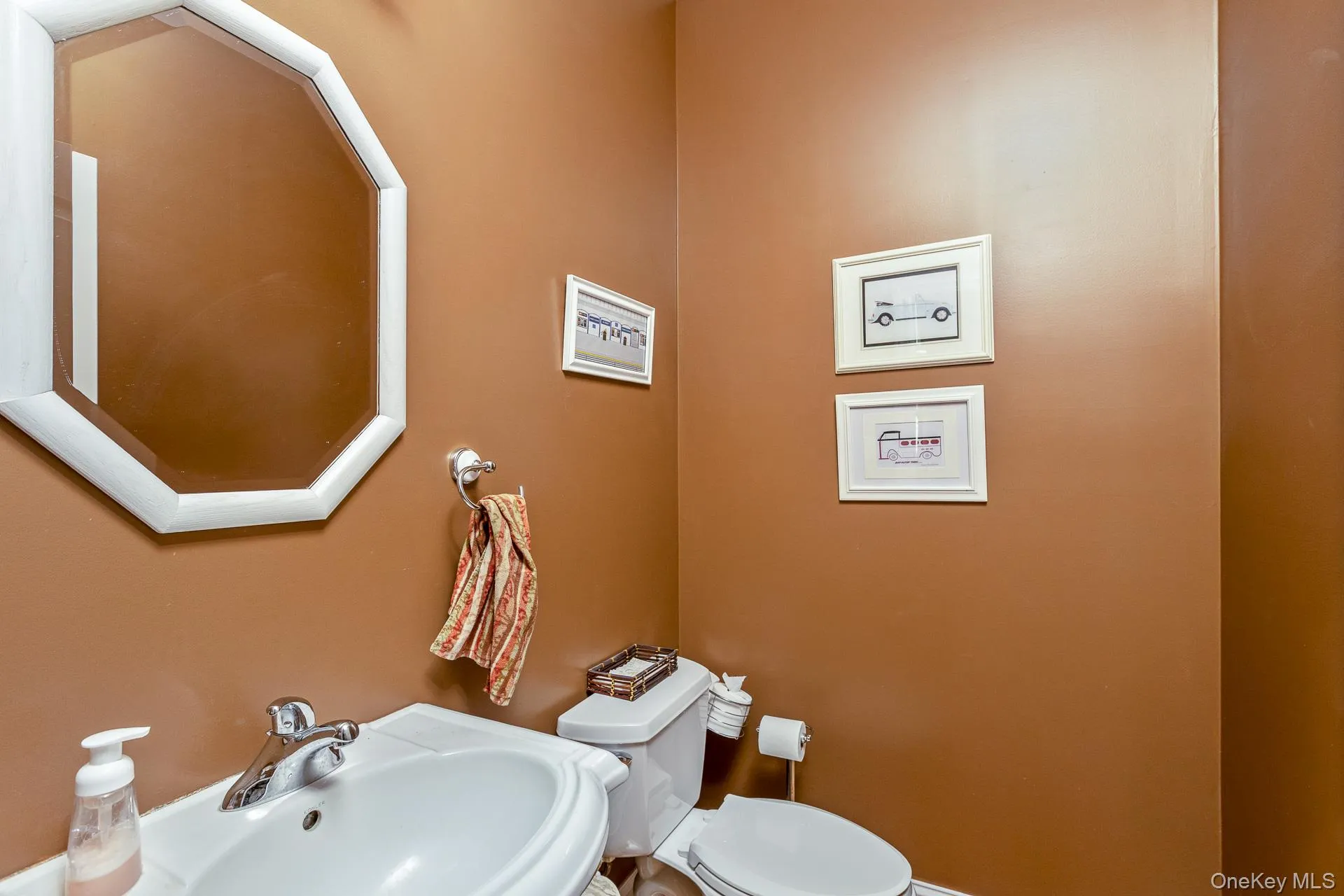 1/2 bath in foyer 1/2 bath in foyer