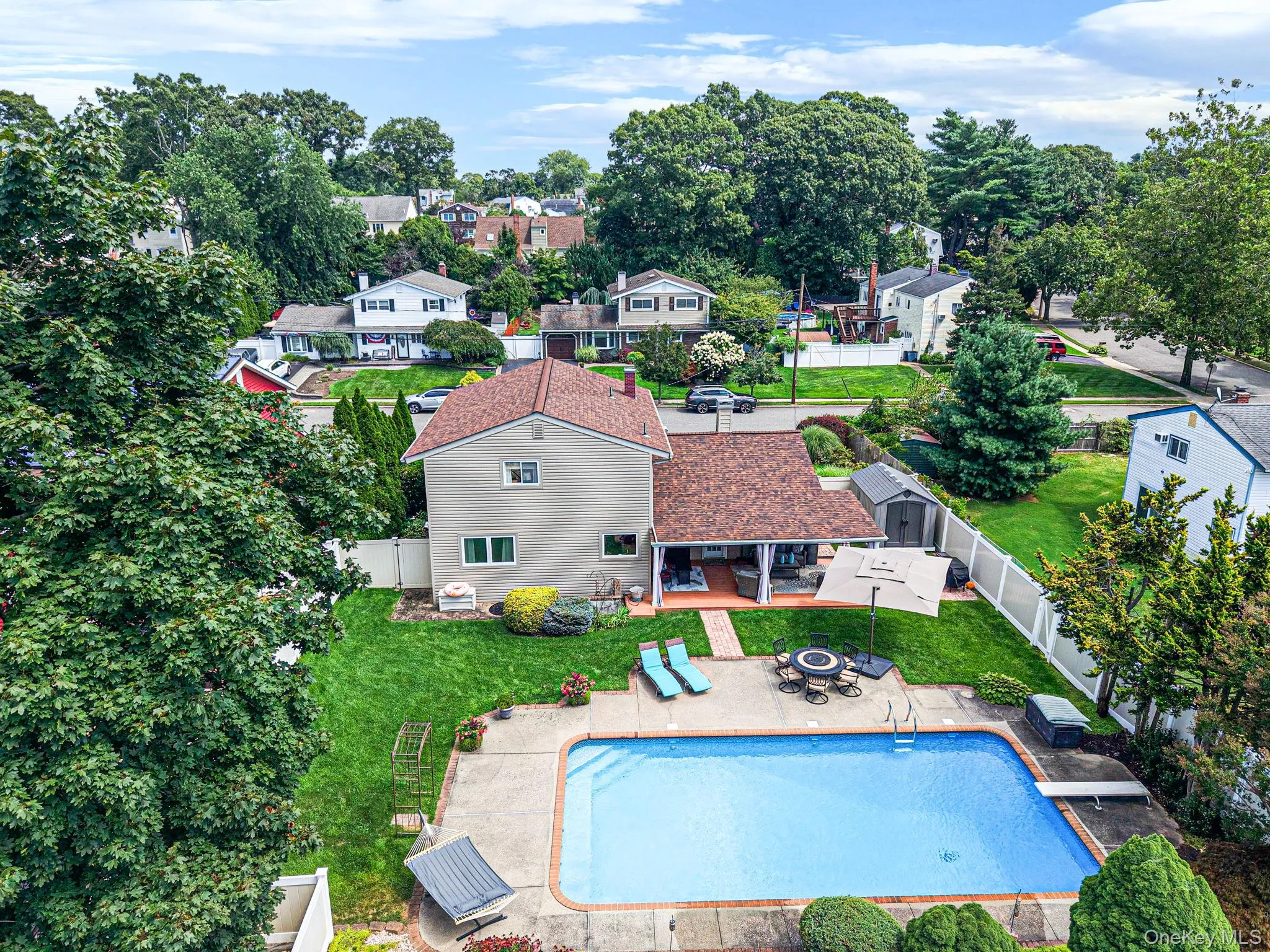 18 Bragg Drive, Brookhaven, NY, 4 Bedrooms Bedrooms, 9 Rooms Rooms,2 BathroomsBathrooms,Residential,For Rent,Bragg,0,1040832 18 Bragg Drive, Brookhaven, NY, 4 Bedrooms Bedrooms, 9 Rooms Rooms,2 BathroomsBathrooms,Residential,For Rent,Bragg,0,1040832