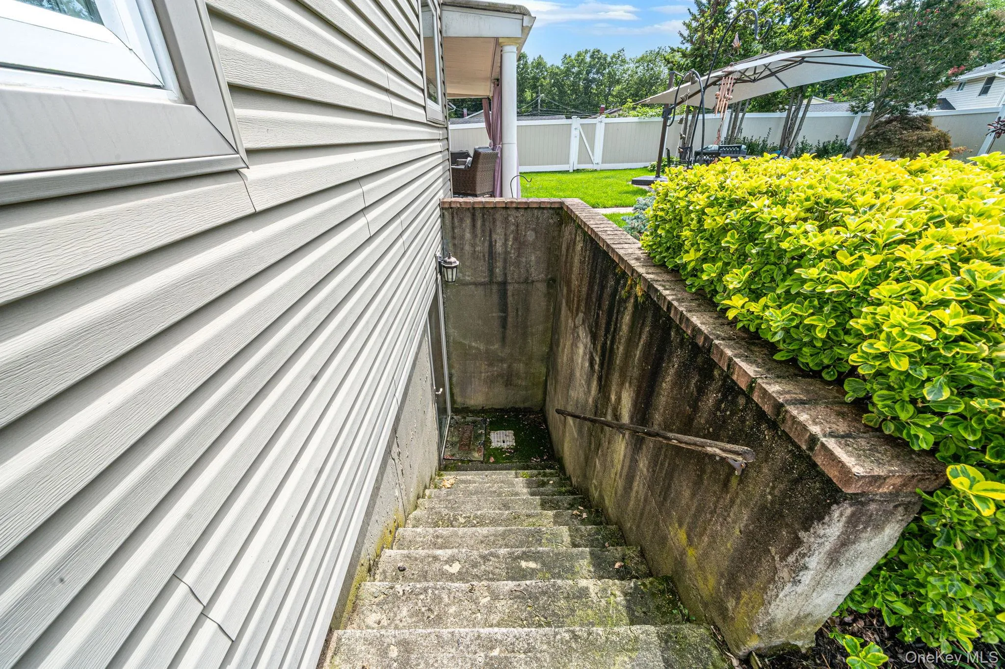 18 Bragg Drive, Brookhaven, NY, 4 Bedrooms Bedrooms, 9 Rooms Rooms,2 BathroomsBathrooms,Residential,For Rent,Bragg,0,1040832 18 Bragg Drive, Brookhaven, NY, 4 Bedrooms Bedrooms, 9 Rooms Rooms,2 BathroomsBathrooms,Residential,For Rent,Bragg,0,1040832