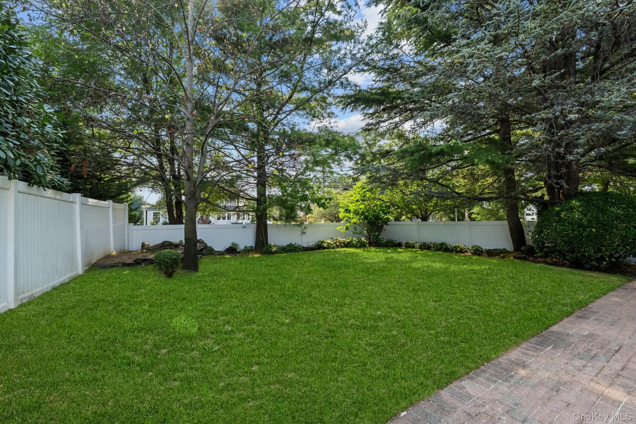 171 Kensington Avenue, Hempstead, NY, 4 Bedrooms Bedrooms, 9 Rooms Rooms,3 BathroomsBathrooms,Residential,For Rent,Kensington,0,1040833 171 Kensington Avenue, Hempstead, NY, 4 Bedrooms Bedrooms, 9 Rooms Rooms,3 BathroomsBathrooms,Residential,For Rent,Kensington,0,1040833