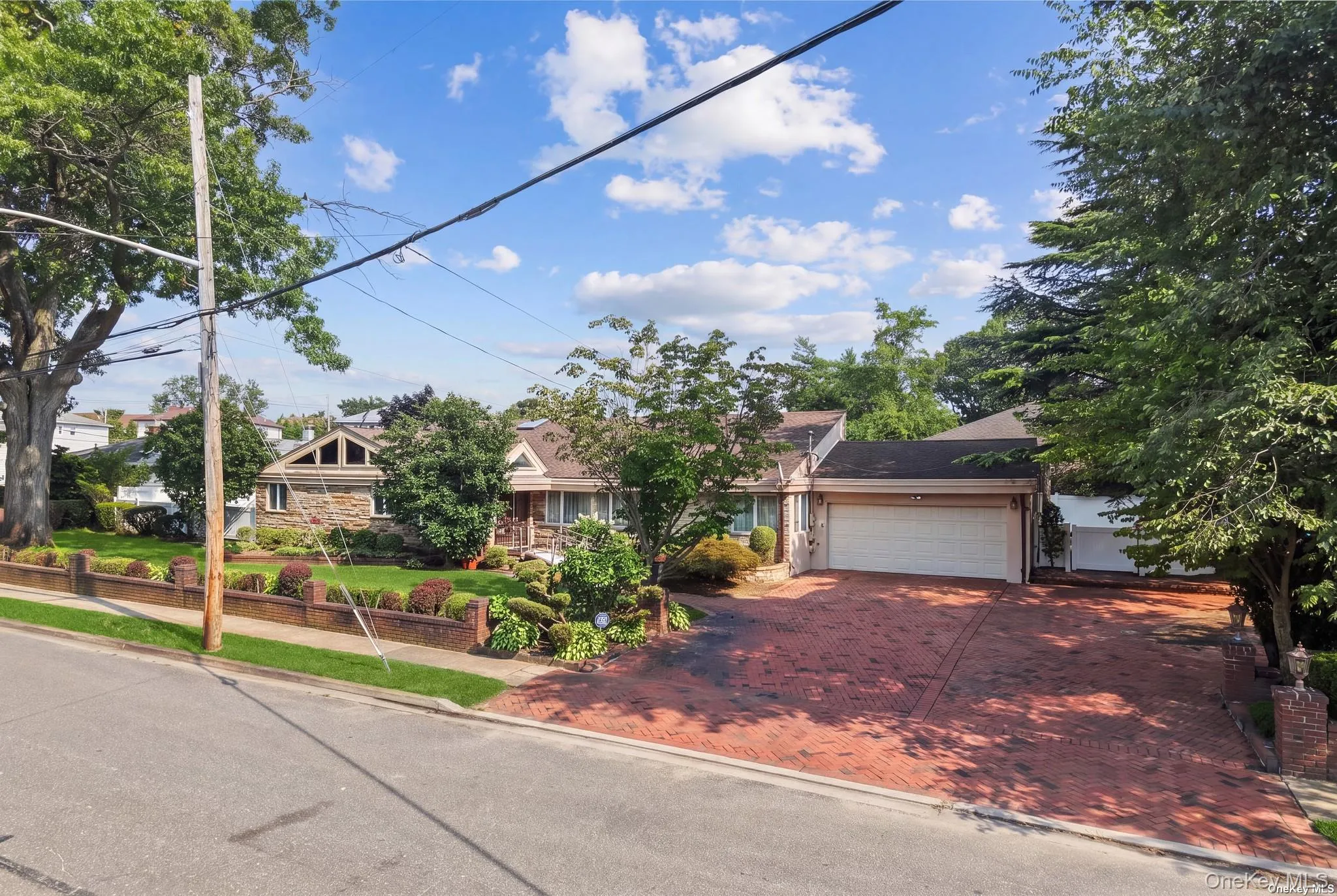 171 Kensington Avenue, Hempstead, NY, 4 Bedrooms Bedrooms, 9 Rooms Rooms,3 BathroomsBathrooms,Residential,For Rent,Kensington,0,1040833 171 Kensington Avenue, Hempstead, NY, 4 Bedrooms Bedrooms, 9 Rooms Rooms,3 BathroomsBathrooms,Residential,For Rent,Kensington,0,1040833
