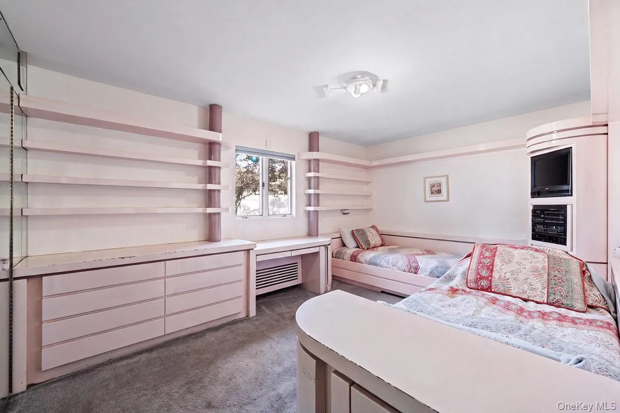 2nd Bedroom 2nd Bedroom