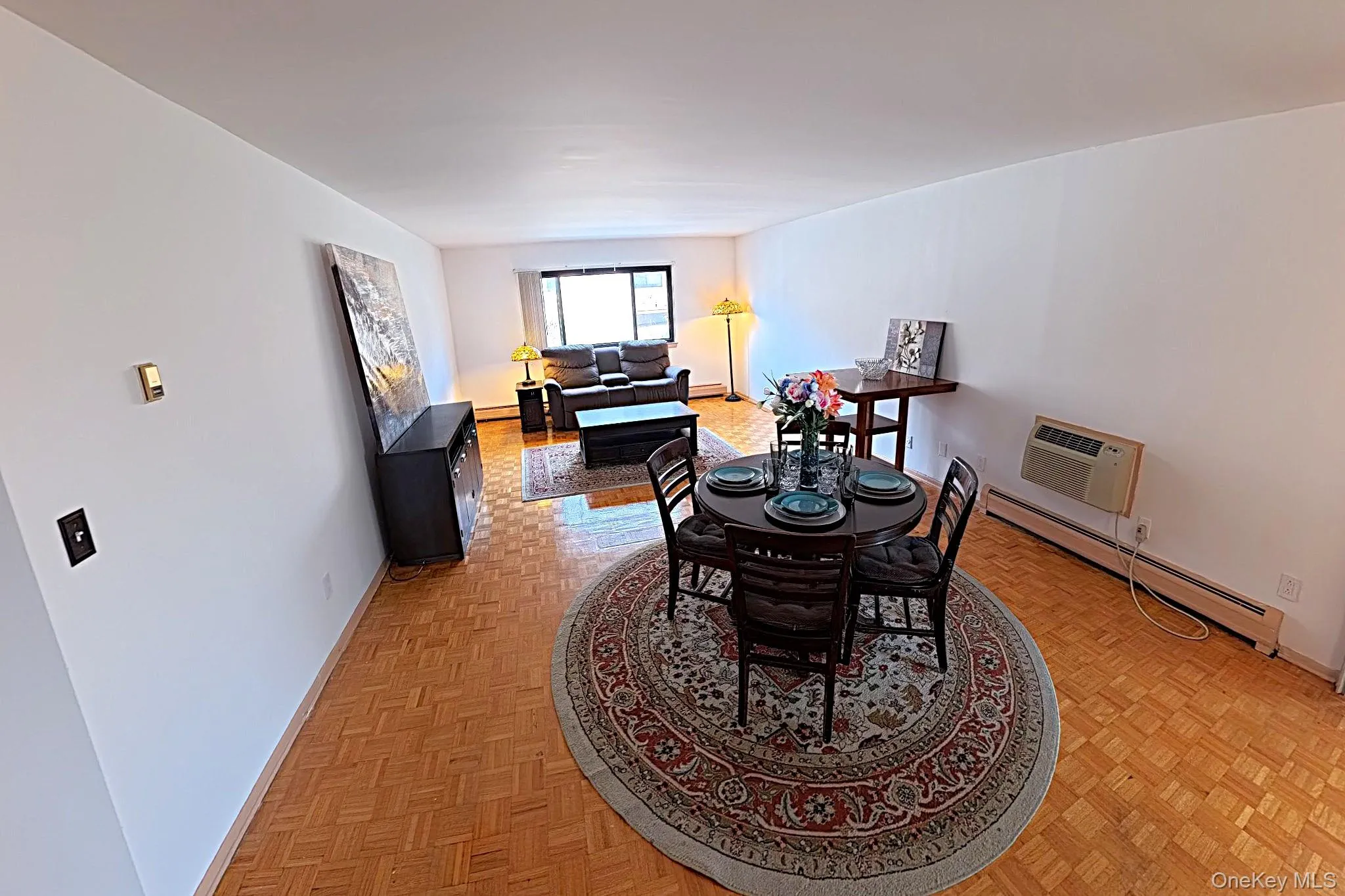 Parquet wood-finish flooring throughout Parquet wood-finish flooring throughout