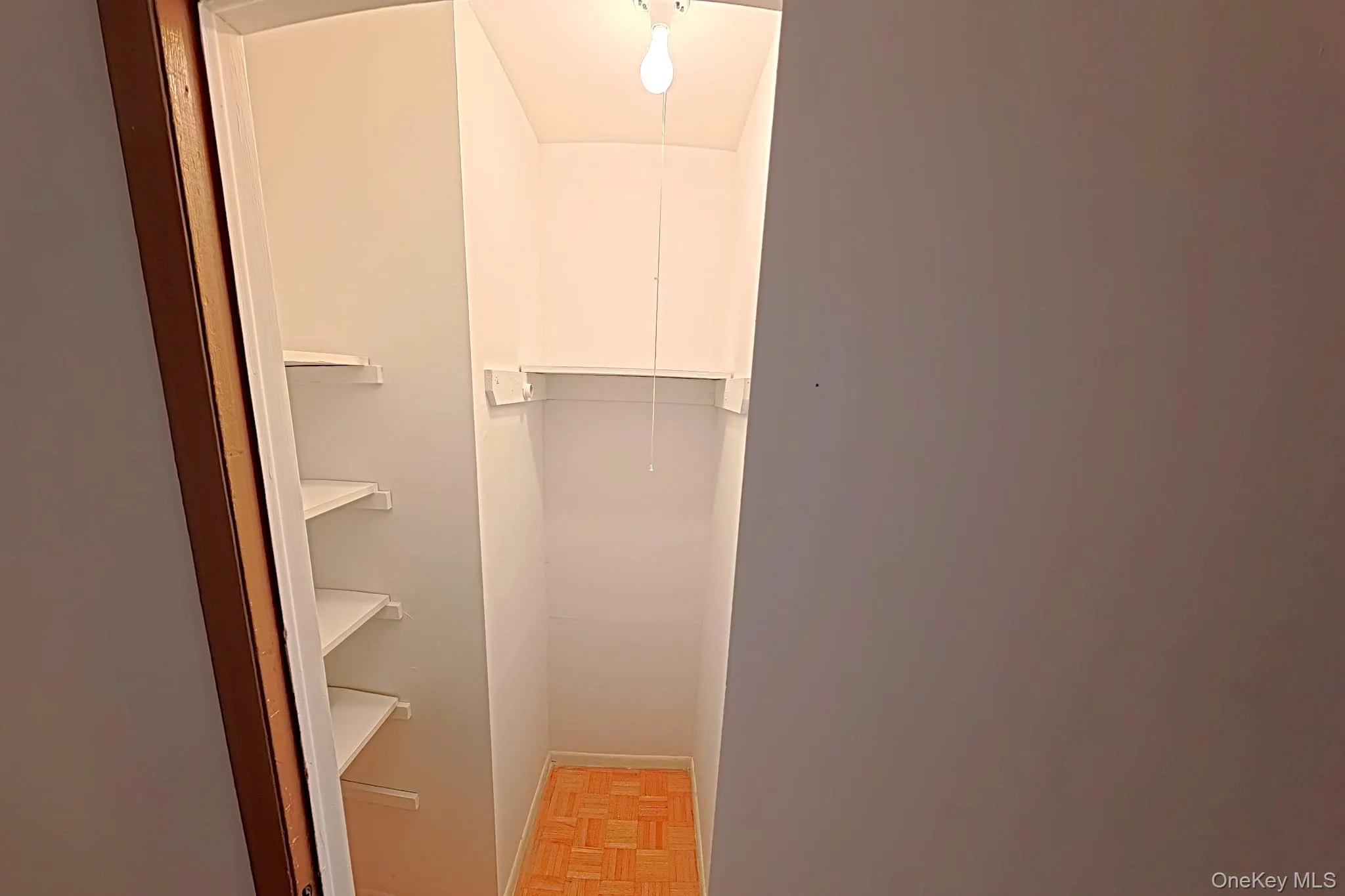 9 Lawrence Park Drive, Orangetown, NY, 2 Bedrooms Bedrooms, 6 Rooms Rooms,1 BathroomBathrooms,Residential,For Rent,Lawrence Park,0,1040836 9 Lawrence Park Drive, Orangetown, NY, 2 Bedrooms Bedrooms, 6 Rooms Rooms,1 BathroomBathrooms,Residential,For Rent,Lawrence Park,0,1040836