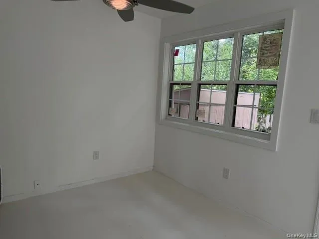 76 Sunny Brook Circle, Lloyd, NY, 2 Bedrooms Bedrooms, 5 Rooms Rooms,1 BathroomBathrooms,Residential,For Rent,Sunny Brook,0,1040838 76 Sunny Brook Circle, Lloyd, NY, 2 Bedrooms Bedrooms, 5 Rooms Rooms,1 BathroomBathrooms,Residential,For Rent,Sunny Brook,0,1040838