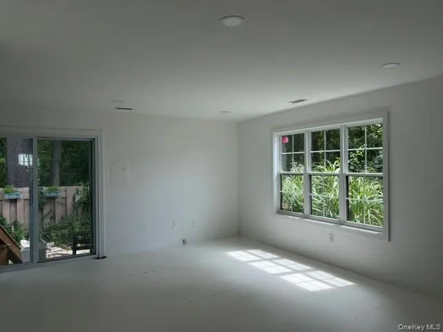 76 Sunny Brook Circle, Lloyd, NY, 2 Bedrooms Bedrooms, 5 Rooms Rooms,1 BathroomBathrooms,Residential,For Rent,Sunny Brook,0,1040838 76 Sunny Brook Circle, Lloyd, NY, 2 Bedrooms Bedrooms, 5 Rooms Rooms,1 BathroomBathrooms,Residential,For Rent,Sunny Brook,0,1040838