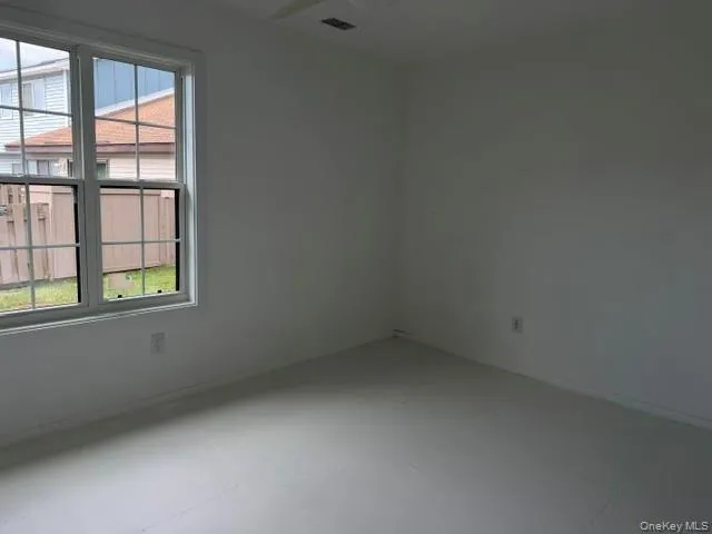 76 Sunny Brook Circle, Lloyd, NY, 2 Bedrooms Bedrooms, 5 Rooms Rooms,1 BathroomBathrooms,Residential,For Rent,Sunny Brook,0,1040838 76 Sunny Brook Circle, Lloyd, NY, 2 Bedrooms Bedrooms, 5 Rooms Rooms,1 BathroomBathrooms,Residential,For Rent,Sunny Brook,0,1040838