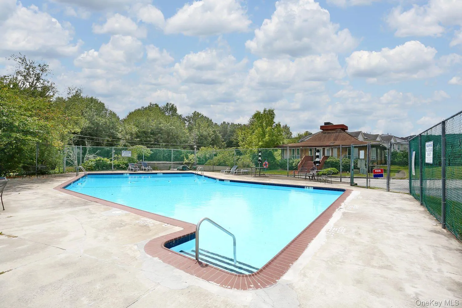 205 Concord Lane, Middletown, NY, 2 Bedrooms Bedrooms, 4 Rooms Rooms,2 BathroomsBathrooms,Residential Lease,For Rent,Concord,0,1040842 205 Concord Lane, Middletown, NY, 2 Bedrooms Bedrooms, 4 Rooms Rooms,2 BathroomsBathrooms,Residential Lease,For Rent,Concord,0,1040842
