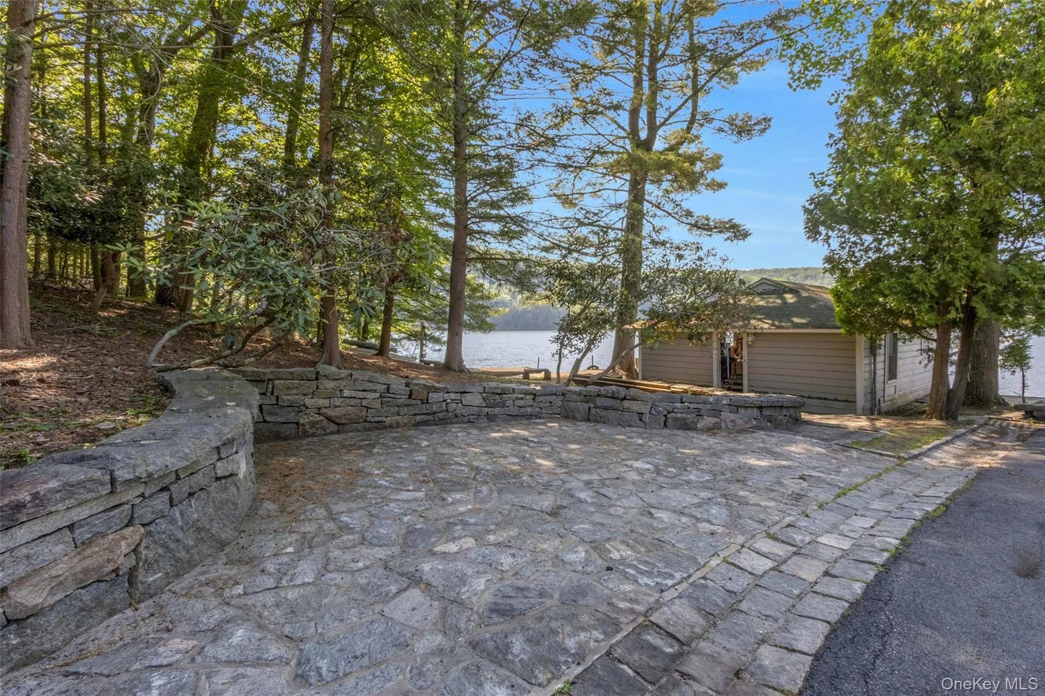 120 Ridge Road, Tuxedo, NY, 19 Bedrooms Bedrooms, 41 Rooms Rooms,20 BathroomsBathrooms,Residential,For Rent,Ridge,0,1040853 120 Ridge Road, Tuxedo, NY, 19 Bedrooms Bedrooms, 41 Rooms Rooms,20 BathroomsBathrooms,Residential,For Rent,Ridge,0,1040853