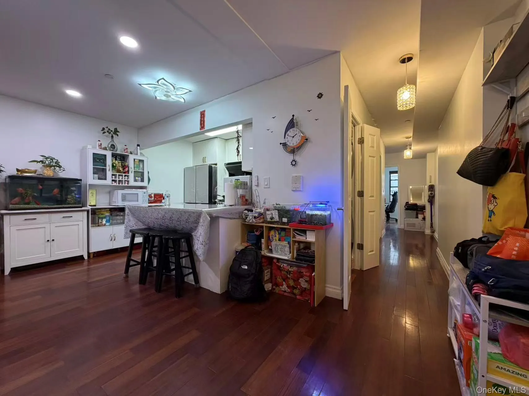 71-19 162nd Street, New York, NY, 2 Bedrooms Bedrooms, 5 Rooms Rooms,2 BathroomsBathrooms,Residential,For Rent,162nd,0,1040854 71-19 162nd Street, New York, NY, 2 Bedrooms Bedrooms, 5 Rooms Rooms,2 BathroomsBathrooms,Residential,For Rent,162nd,0,1040854