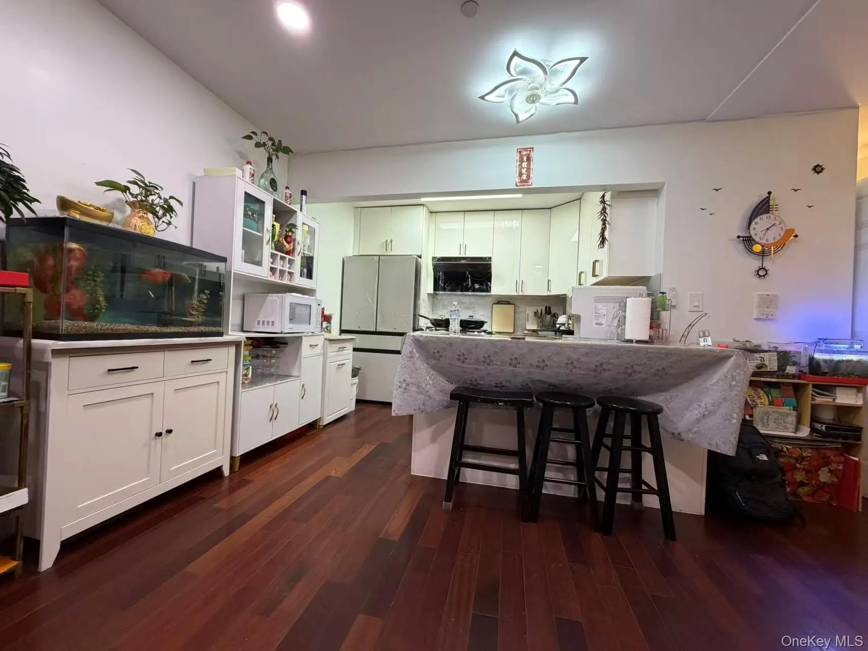 71-19 162nd Street, New York, NY, 2 Bedrooms Bedrooms, 5 Rooms Rooms,2 BathroomsBathrooms,Residential,For Rent,162nd,0,1040854 71-19 162nd Street, New York, NY, 2 Bedrooms Bedrooms, 5 Rooms Rooms,2 BathroomsBathrooms,Residential,For Rent,162nd,0,1040854