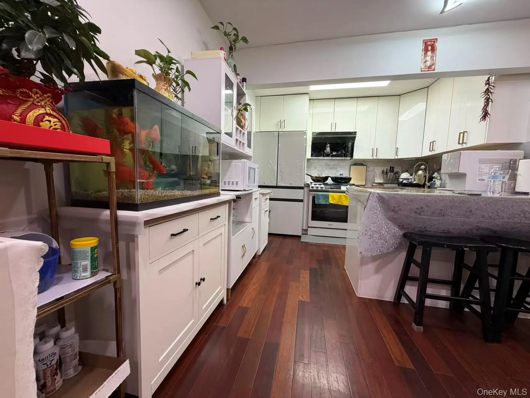 71-19 162nd Street, New York, NY, 2 Bedrooms Bedrooms, 5 Rooms Rooms,2 BathroomsBathrooms,Residential,For Rent,162nd,0,1040854 71-19 162nd Street, New York, NY, 2 Bedrooms Bedrooms, 5 Rooms Rooms,2 BathroomsBathrooms,Residential,For Rent,162nd,0,1040854