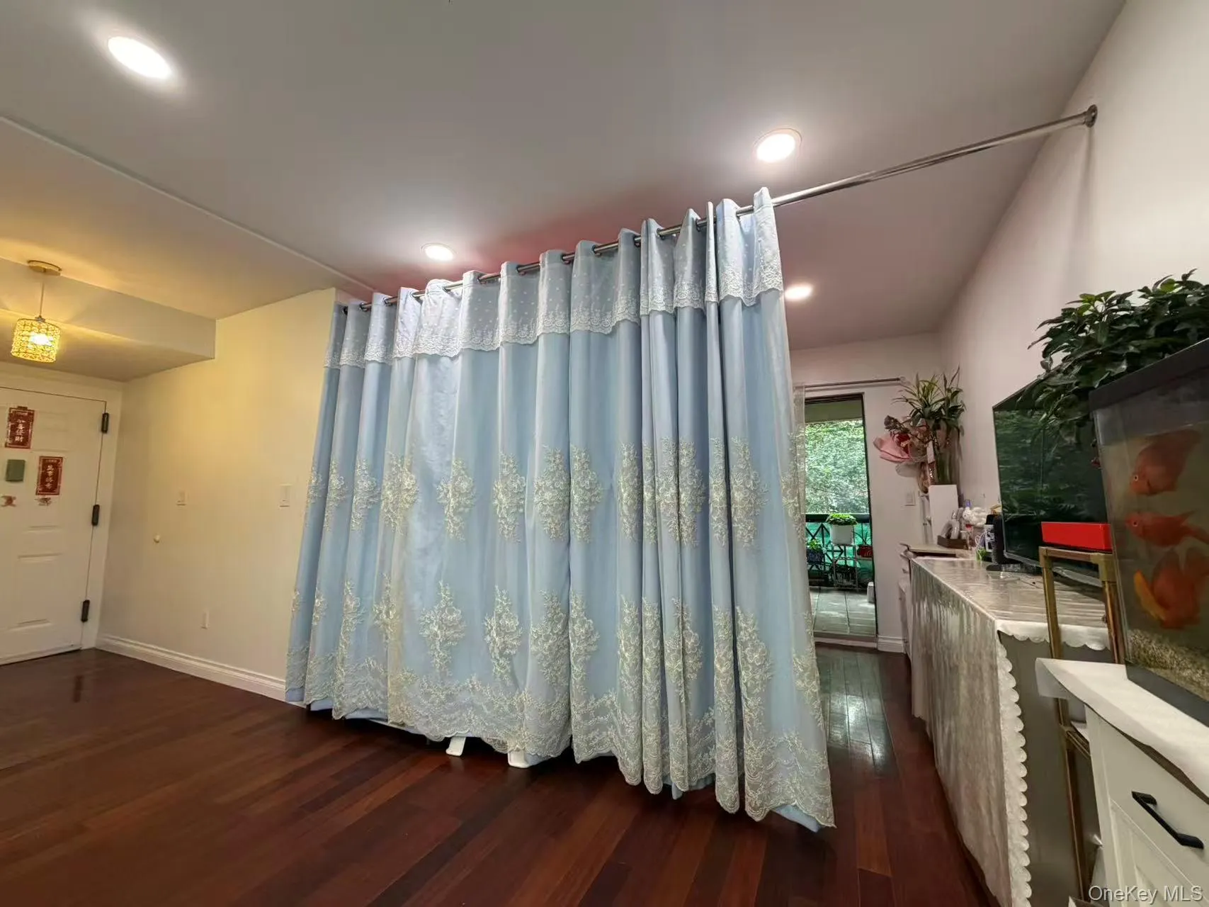 71-19 162nd Street, New York, NY, 2 Bedrooms Bedrooms, 5 Rooms Rooms,2 BathroomsBathrooms,Residential,For Rent,162nd,0,1040854 71-19 162nd Street, New York, NY, 2 Bedrooms Bedrooms, 5 Rooms Rooms,2 BathroomsBathrooms,Residential,For Rent,162nd,0,1040854
