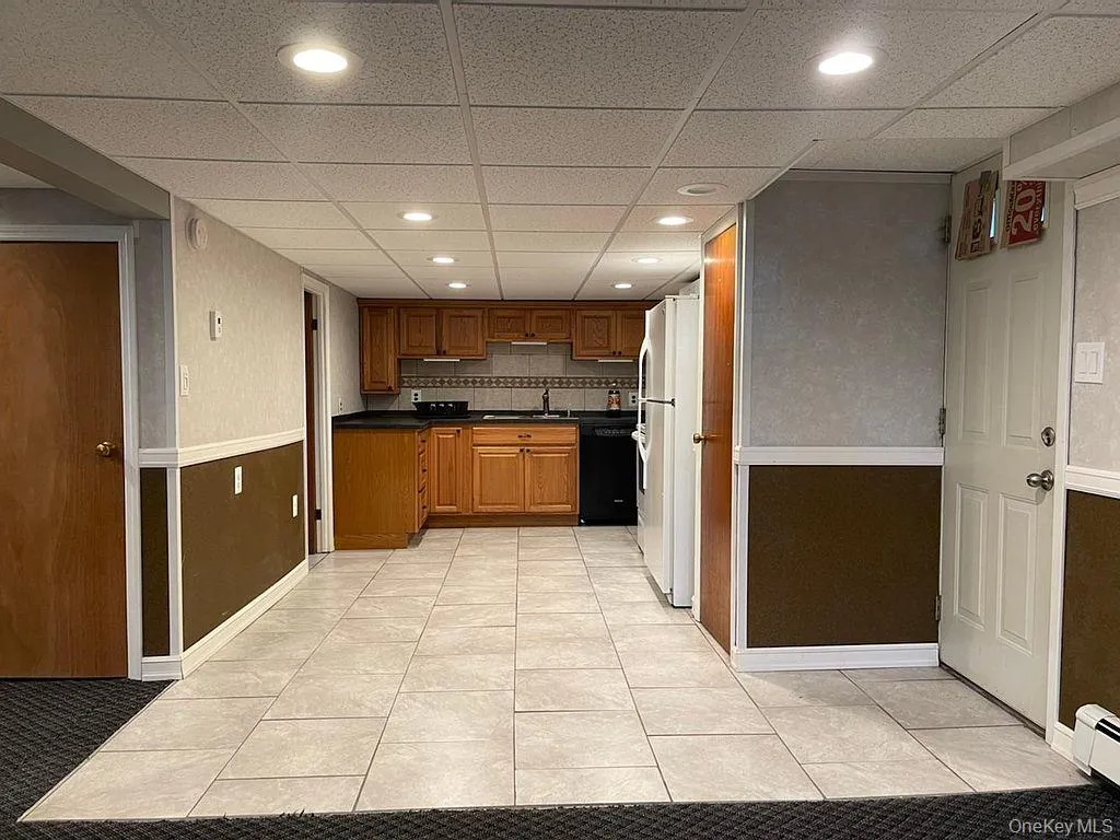 574 Rudwick Place, Hempstead, NY, 5 Bedrooms Bedrooms, 9 Rooms Rooms,3 BathroomsBathrooms,Residential,For Rent,Rudwick,0,1040859 574 Rudwick Place, Hempstead, NY, 5 Bedrooms Bedrooms, 9 Rooms Rooms,3 BathroomsBathrooms,Residential,For Rent,Rudwick,0,1040859