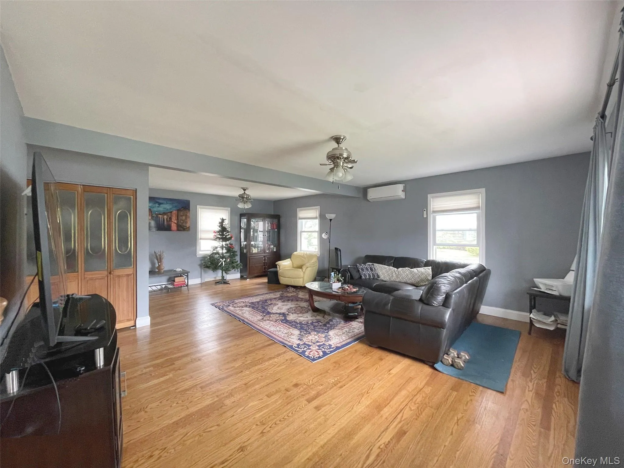 574 Rudwick Place, Hempstead, NY, 5 Bedrooms Bedrooms, 9 Rooms Rooms,3 BathroomsBathrooms,Residential,For Rent,Rudwick,0,1040859 574 Rudwick Place, Hempstead, NY, 5 Bedrooms Bedrooms, 9 Rooms Rooms,3 BathroomsBathrooms,Residential,For Rent,Rudwick,0,1040859