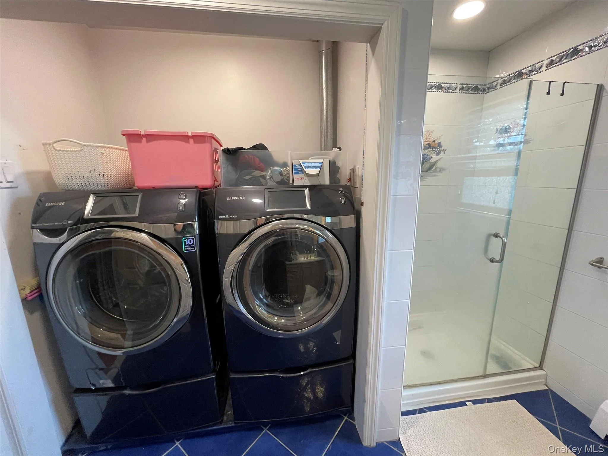 574 Rudwick Place, Hempstead, NY, 5 Bedrooms Bedrooms, 9 Rooms Rooms,3 BathroomsBathrooms,Residential,For Rent,Rudwick,0,1040859 574 Rudwick Place, Hempstead, NY, 5 Bedrooms Bedrooms, 9 Rooms Rooms,3 BathroomsBathrooms,Residential,For Rent,Rudwick,0,1040859