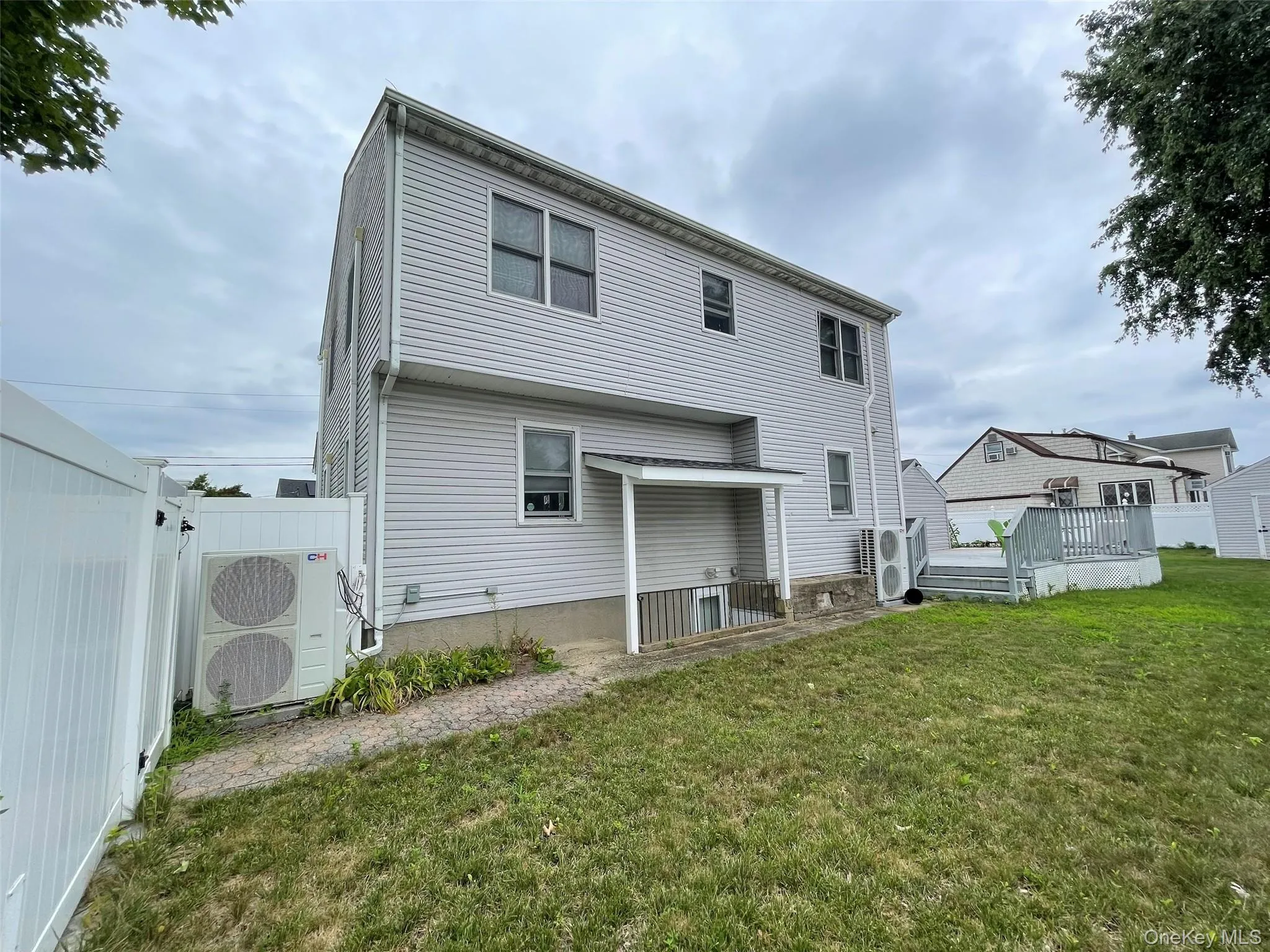 574 Rudwick Place, Hempstead, NY, 5 Bedrooms Bedrooms, 9 Rooms Rooms,3 BathroomsBathrooms,Residential,For Rent,Rudwick,0,1040859 574 Rudwick Place, Hempstead, NY, 5 Bedrooms Bedrooms, 9 Rooms Rooms,3 BathroomsBathrooms,Residential,For Rent,Rudwick,0,1040859