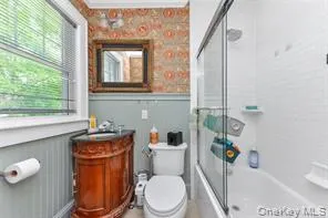 16 Union Avenue, Oyster Bay, NY, 3 Bedrooms Bedrooms, 6 Rooms Rooms,2 BathroomsBathrooms,Residential Lease,For Rent,Union,0,1040865 16 Union Avenue, Oyster Bay, NY, 3 Bedrooms Bedrooms, 6 Rooms Rooms,2 BathroomsBathrooms,Residential Lease,For Rent,Union,0,1040865