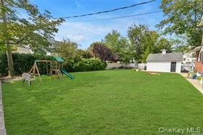16 Union Avenue, Oyster Bay, NY, 3 Bedrooms Bedrooms, 6 Rooms Rooms,2 BathroomsBathrooms,Residential Lease,For Rent,Union,0,1040865 16 Union Avenue, Oyster Bay, NY, 3 Bedrooms Bedrooms, 6 Rooms Rooms,2 BathroomsBathrooms,Residential Lease,For Rent,Union,0,1040865