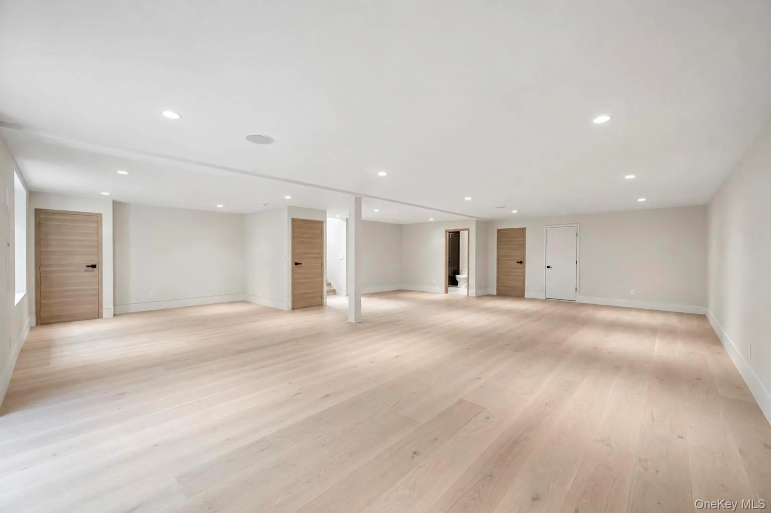 2017 Ladenburg Drive, Hempstead, NY, 5 Bedrooms Bedrooms, 15 Rooms Rooms,7 BathroomsBathrooms,Residential,For Rent,Ladenburg,0,1040868 2017 Ladenburg Drive, Hempstead, NY, 5 Bedrooms Bedrooms, 15 Rooms Rooms,7 BathroomsBathrooms,Residential,For Rent,Ladenburg,0,1040868