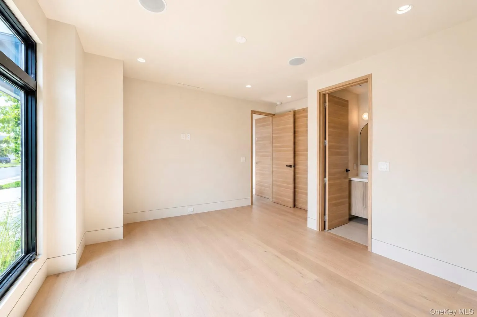 2017 Ladenburg Drive, Hempstead, NY, 5 Bedrooms Bedrooms, 15 Rooms Rooms,7 BathroomsBathrooms,Residential,For Rent,Ladenburg,0,1040868 2017 Ladenburg Drive, Hempstead, NY, 5 Bedrooms Bedrooms, 15 Rooms Rooms,7 BathroomsBathrooms,Residential,For Rent,Ladenburg,0,1040868