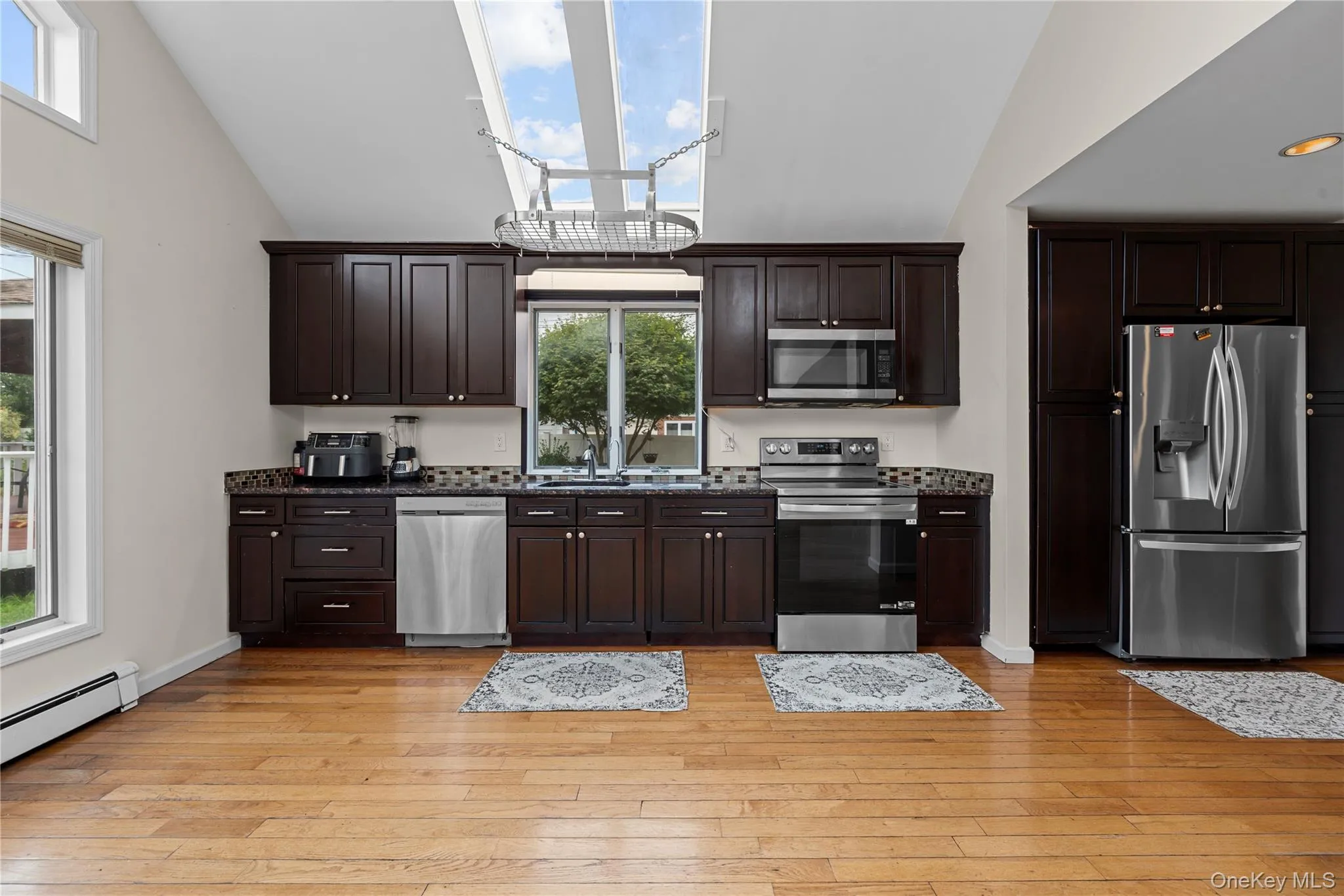 78 Pengon Circle, Hempstead, NY, 4 Bedrooms Bedrooms, 10 Rooms Rooms,3 BathroomsBathrooms,Residential,For Rent,Pengon,0,1040869 78 Pengon Circle, Hempstead, NY, 4 Bedrooms Bedrooms, 10 Rooms Rooms,3 BathroomsBathrooms,Residential,For Rent,Pengon,0,1040869