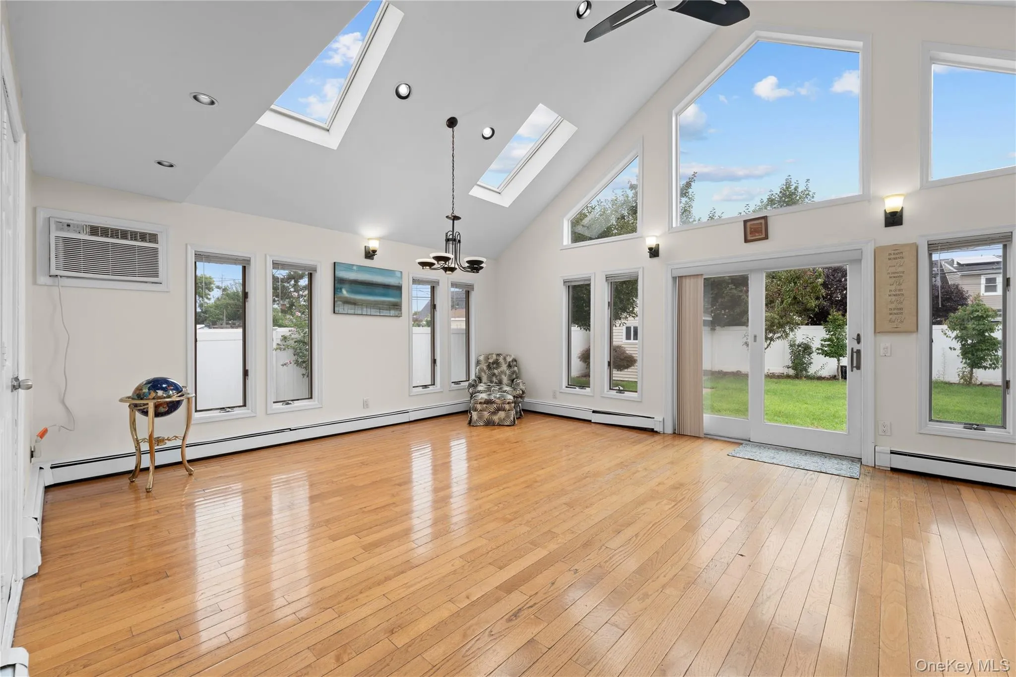 78 Pengon Circle, Hempstead, NY, 4 Bedrooms Bedrooms, 10 Rooms Rooms,3 BathroomsBathrooms,Residential,For Rent,Pengon,0,1040869 78 Pengon Circle, Hempstead, NY, 4 Bedrooms Bedrooms, 10 Rooms Rooms,3 BathroomsBathrooms,Residential,For Rent,Pengon,0,1040869