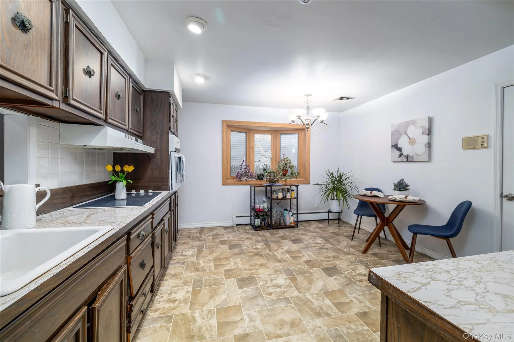 29 Donna Lane, Hempstead, NY, 4 Bedrooms Bedrooms, 9 Rooms Rooms,2 BathroomsBathrooms,Residential,For Rent,Donna,0,1040870 29 Donna Lane, Hempstead, NY, 4 Bedrooms Bedrooms, 9 Rooms Rooms,2 BathroomsBathrooms,Residential,For Rent,Donna,0,1040870