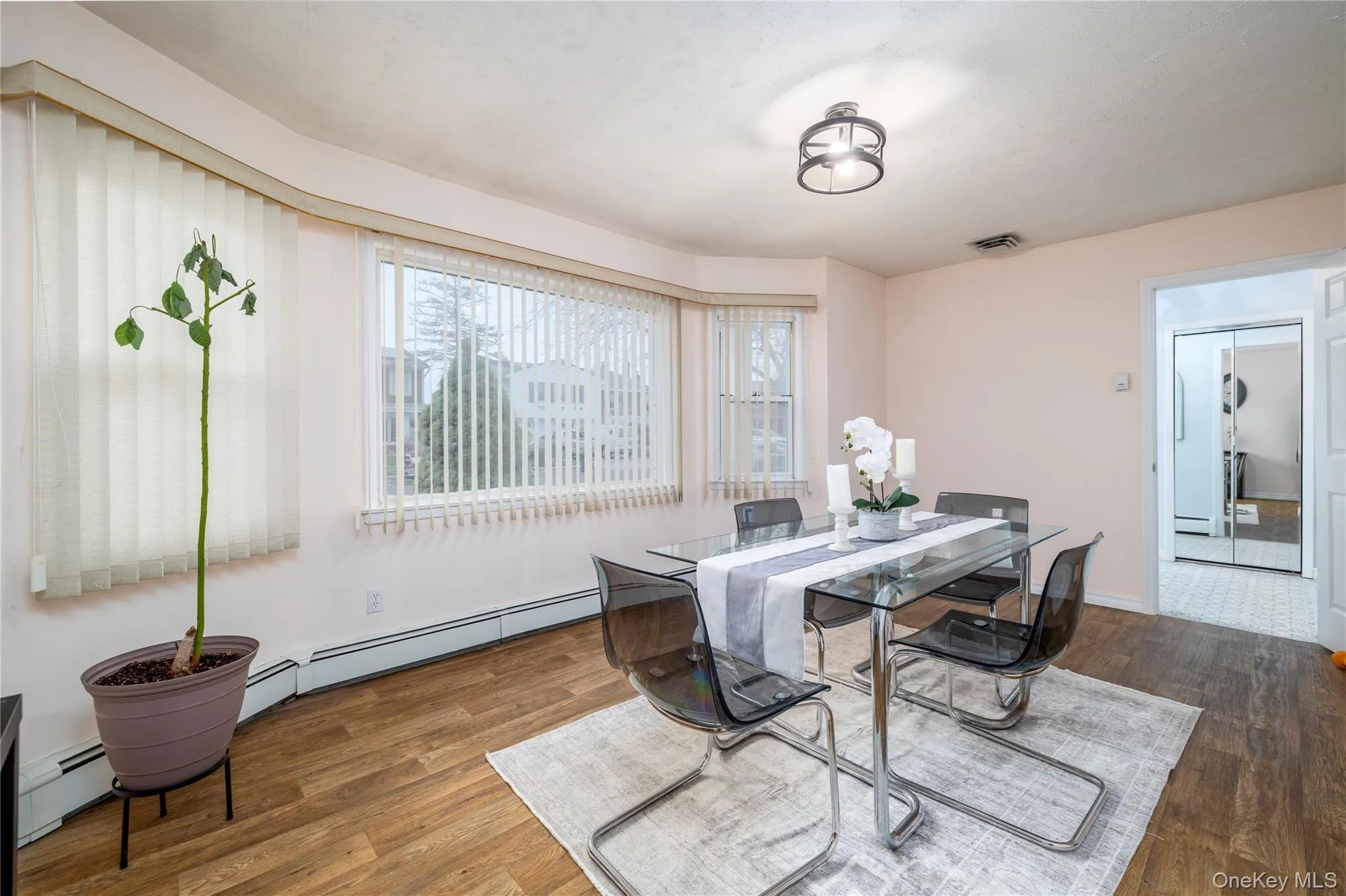 29 Donna Lane, Hempstead, NY, 4 Bedrooms Bedrooms, 9 Rooms Rooms,2 BathroomsBathrooms,Residential,For Rent,Donna,0,1040870 29 Donna Lane, Hempstead, NY, 4 Bedrooms Bedrooms, 9 Rooms Rooms,2 BathroomsBathrooms,Residential,For Rent,Donna,0,1040870