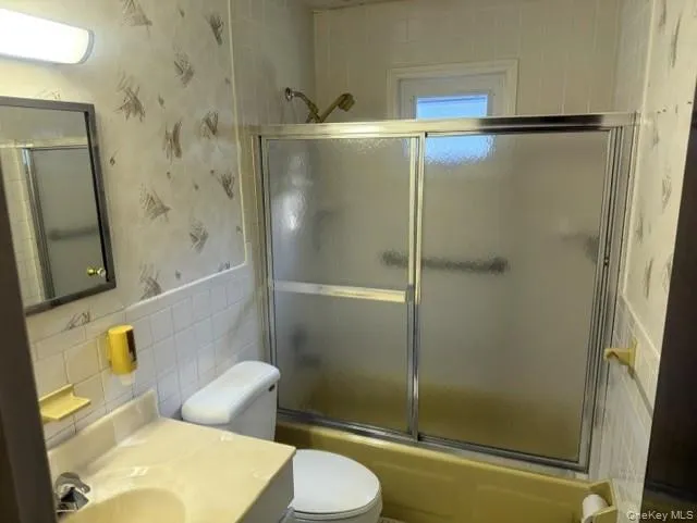 149 Locust Drive, Brookhaven, NY, 3 Bedrooms Bedrooms, 6 Rooms Rooms,1 BathroomBathrooms,Residential,For Rent,Locust,0,1040873 149 Locust Drive, Brookhaven, NY, 3 Bedrooms Bedrooms, 6 Rooms Rooms,1 BathroomBathrooms,Residential,For Rent,Locust,0,1040873