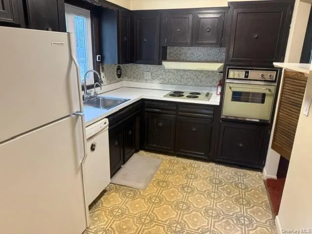 149 Locust Drive, Brookhaven, NY, 3 Bedrooms Bedrooms, 6 Rooms Rooms,1 BathroomBathrooms,Residential,For Rent,Locust,0,1040873 149 Locust Drive, Brookhaven, NY, 3 Bedrooms Bedrooms, 6 Rooms Rooms,1 BathroomBathrooms,Residential,For Rent,Locust,0,1040873
