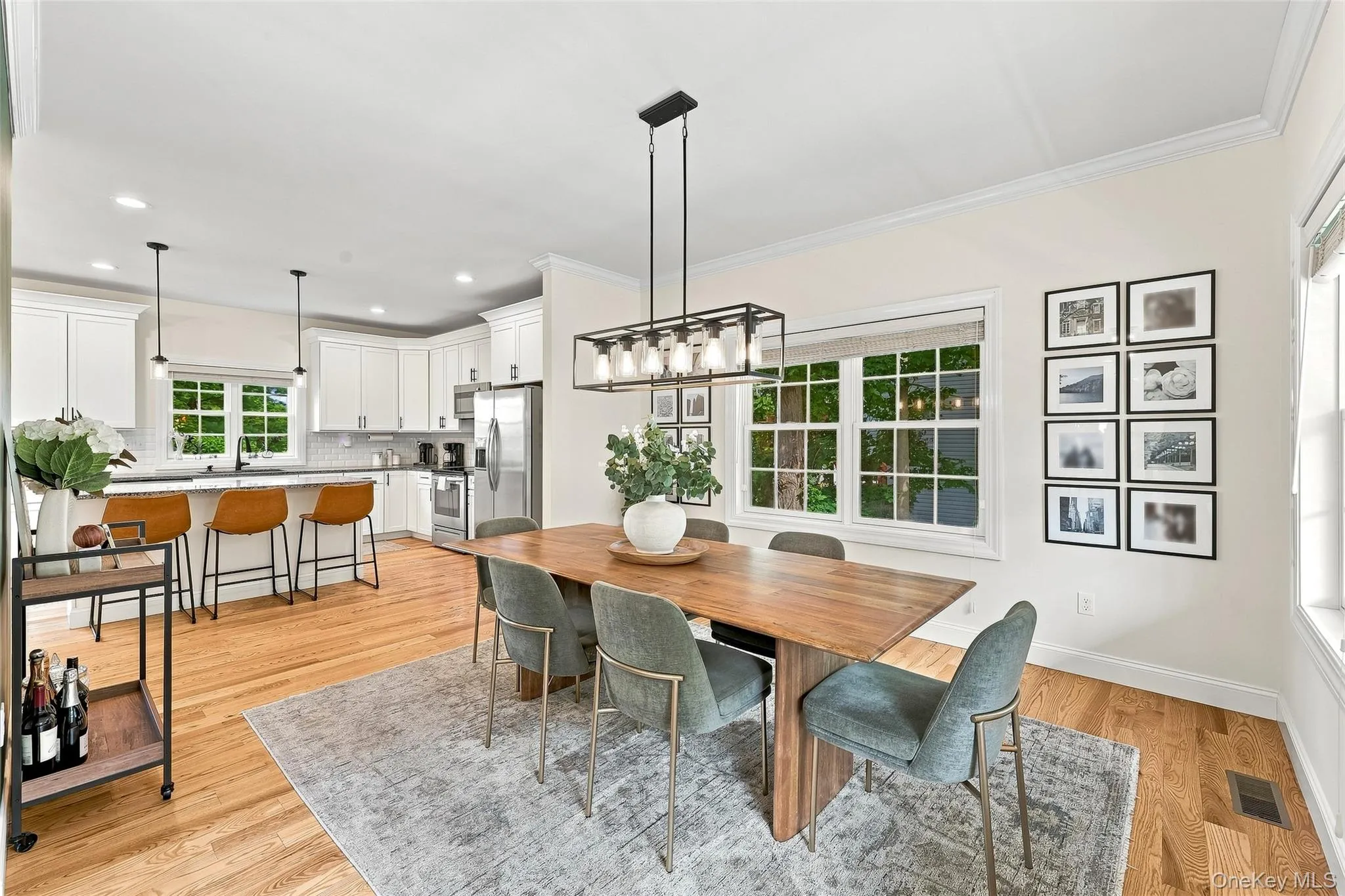 Formal Dining room close to open kitchen Formal Dining room close to open kitchen