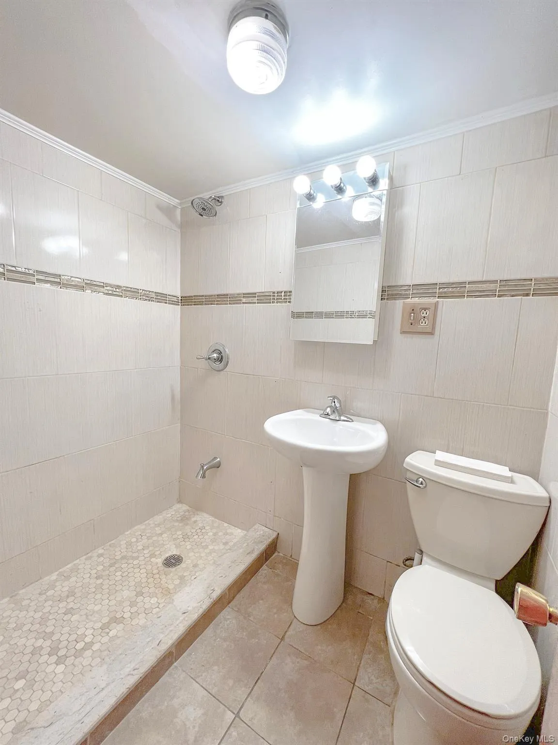 32-59 46 Street, New York, NY, 4 Bedrooms Bedrooms, 11 Rooms Rooms,2 BathroomsBathrooms,Residential Lease,For Rent,46,0,1040878 32-59 46 Street, New York, NY, 4 Bedrooms Bedrooms, 11 Rooms Rooms,2 BathroomsBathrooms,Residential Lease,For Rent,46,0,1040878