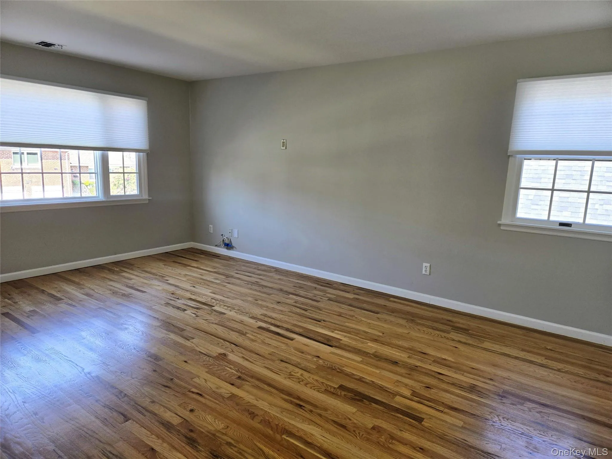 56 Linwood Road, North Hempstead, NY, 2 Bedrooms Bedrooms, 5 Rooms Rooms,2 BathroomsBathrooms,Residential Lease,For Rent,Linwood,0,1040881 56 Linwood Road, North Hempstead, NY, 2 Bedrooms Bedrooms, 5 Rooms Rooms,2 BathroomsBathrooms,Residential Lease,For Rent,Linwood,0,1040881