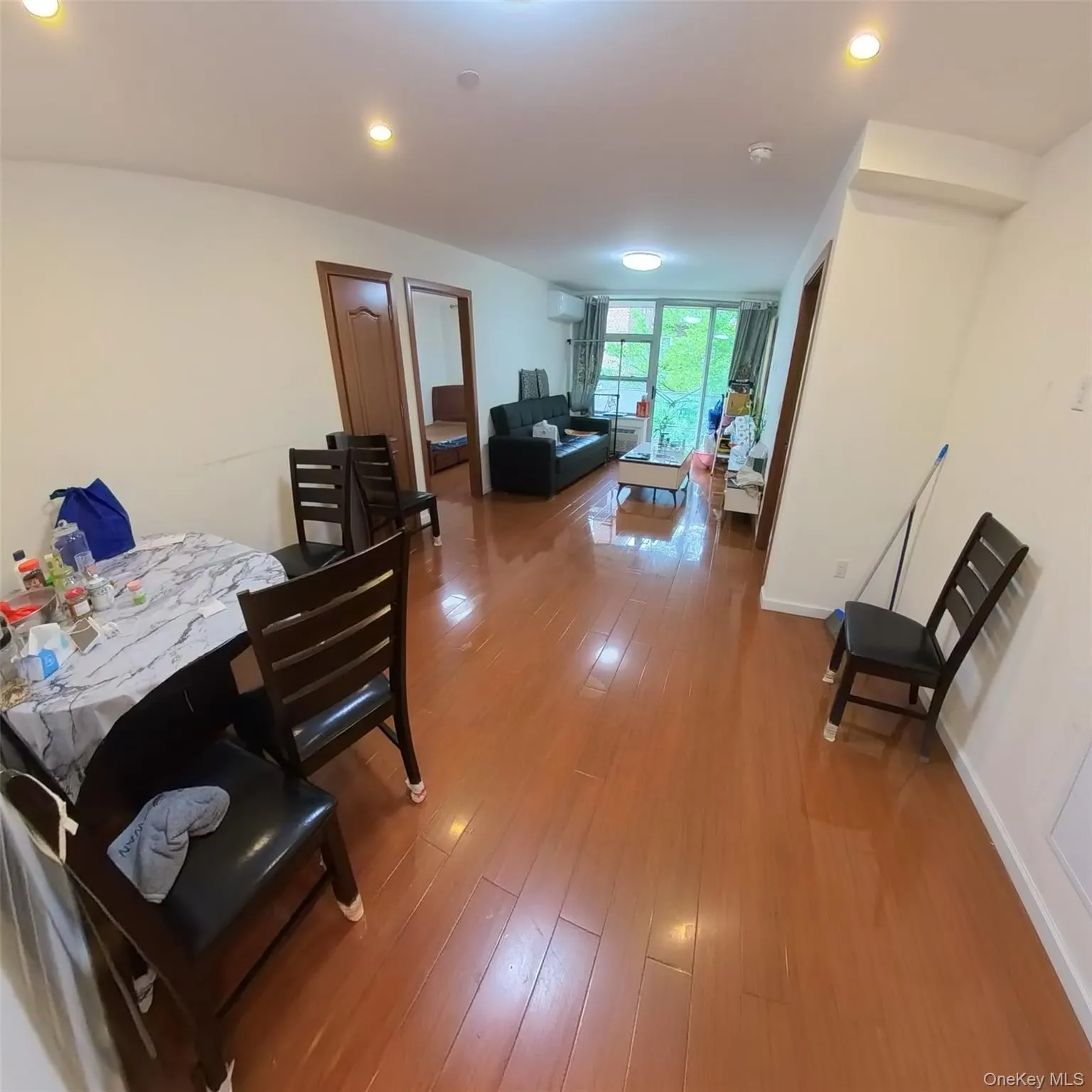 144-69 Barclay Avenue, New York, NY, 2 Bedrooms Bedrooms, 4 Rooms Rooms,2 BathroomsBathrooms,Residential,For Rent,Barclay,0,1040882 144-69 Barclay Avenue, New York, NY, 2 Bedrooms Bedrooms, 4 Rooms Rooms,2 BathroomsBathrooms,Residential,For Rent,Barclay,0,1040882