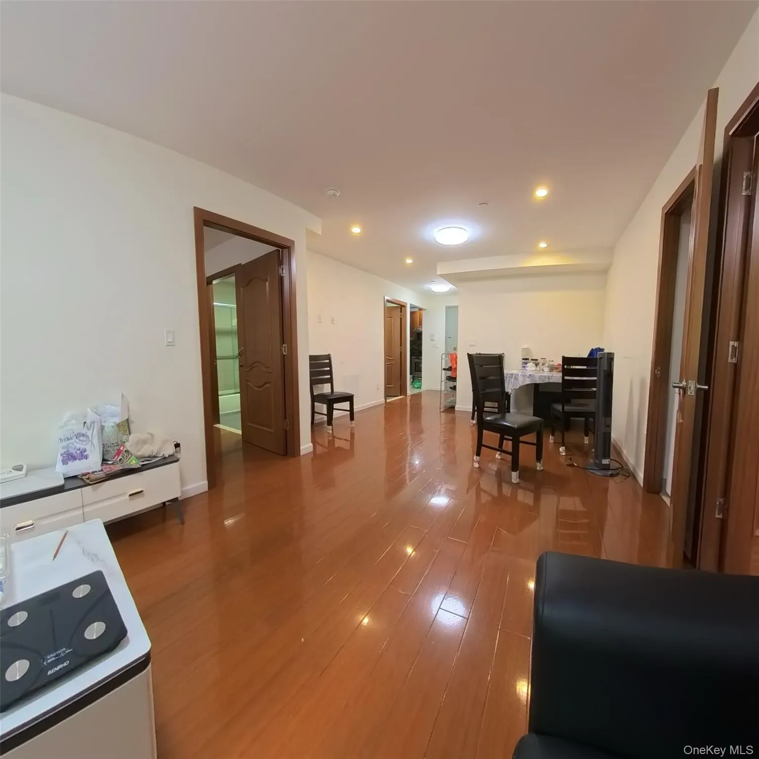 144-69 Barclay Avenue, New York, NY, 2 Bedrooms Bedrooms, 4 Rooms Rooms,2 BathroomsBathrooms,Residential,For Rent,Barclay,0,1040882 144-69 Barclay Avenue, New York, NY, 2 Bedrooms Bedrooms, 4 Rooms Rooms,2 BathroomsBathrooms,Residential,For Rent,Barclay,0,1040882
