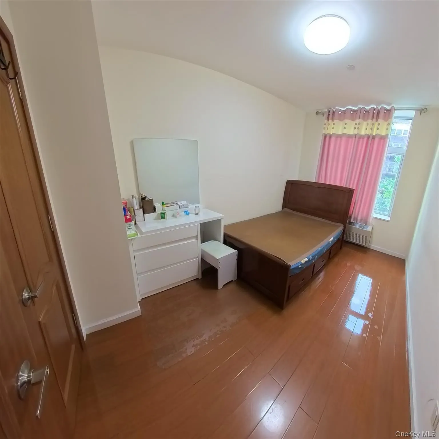 144-69 Barclay Avenue, New York, NY, 2 Bedrooms Bedrooms, 4 Rooms Rooms,2 BathroomsBathrooms,Residential,For Rent,Barclay,0,1040882 144-69 Barclay Avenue, New York, NY, 2 Bedrooms Bedrooms, 4 Rooms Rooms,2 BathroomsBathrooms,Residential,For Rent,Barclay,0,1040882