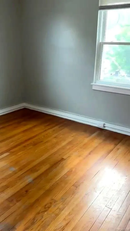2719 Hering Avenue, New York, NY, 4 Bedrooms Bedrooms, 6 Rooms Rooms,2 BathroomsBathrooms,Residential,For Rent,Hering,0,1040887 2719 Hering Avenue, New York, NY, 4 Bedrooms Bedrooms, 6 Rooms Rooms,2 BathroomsBathrooms,Residential,For Rent,Hering,0,1040887