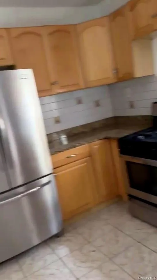 2719 Hering Avenue, New York, NY, 4 Bedrooms Bedrooms, 6 Rooms Rooms,2 BathroomsBathrooms,Residential,For Rent,Hering,0,1040887 2719 Hering Avenue, New York, NY, 4 Bedrooms Bedrooms, 6 Rooms Rooms,2 BathroomsBathrooms,Residential,For Rent,Hering,0,1040887