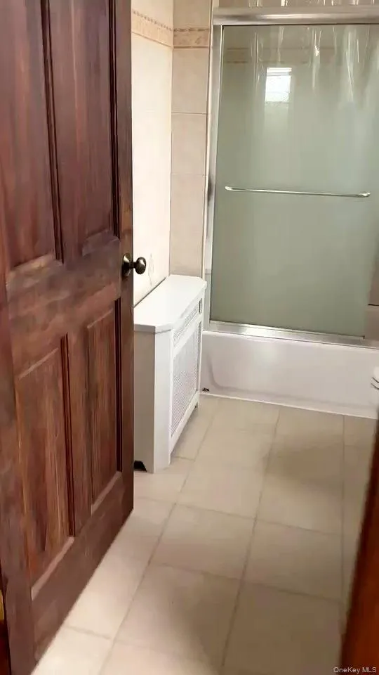 2719 Hering Avenue, New York, NY, 4 Bedrooms Bedrooms, 6 Rooms Rooms,2 BathroomsBathrooms,Residential,For Rent,Hering,0,1040887 2719 Hering Avenue, New York, NY, 4 Bedrooms Bedrooms, 6 Rooms Rooms,2 BathroomsBathrooms,Residential,For Rent,Hering,0,1040887