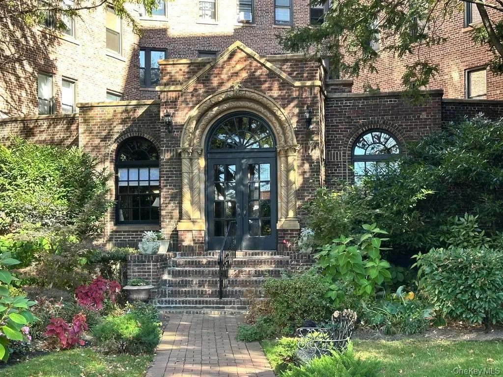 8 Barstow Road, North Hempstead, NY, 1 Bedroom Bedrooms, 4 Rooms Rooms,1 BathroomBathrooms,Residential,For Rent,Barstow,0,1040899 8 Barstow Road, North Hempstead, NY, 1 Bedroom Bedrooms, 4 Rooms Rooms,1 BathroomBathrooms,Residential,For Rent,Barstow,0,1040899