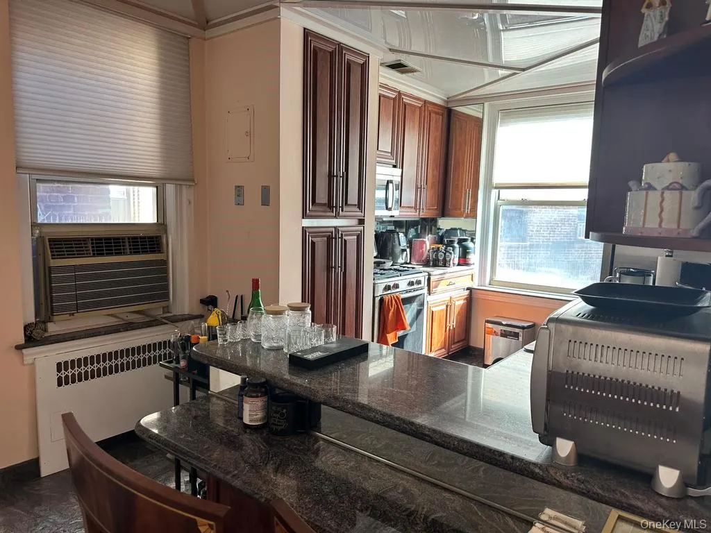 8 Barstow Road, North Hempstead, NY, 1 Bedroom Bedrooms, 4 Rooms Rooms,1 BathroomBathrooms,Residential,For Rent,Barstow,0,1040899 8 Barstow Road, North Hempstead, NY, 1 Bedroom Bedrooms, 4 Rooms Rooms,1 BathroomBathrooms,Residential,For Rent,Barstow,0,1040899