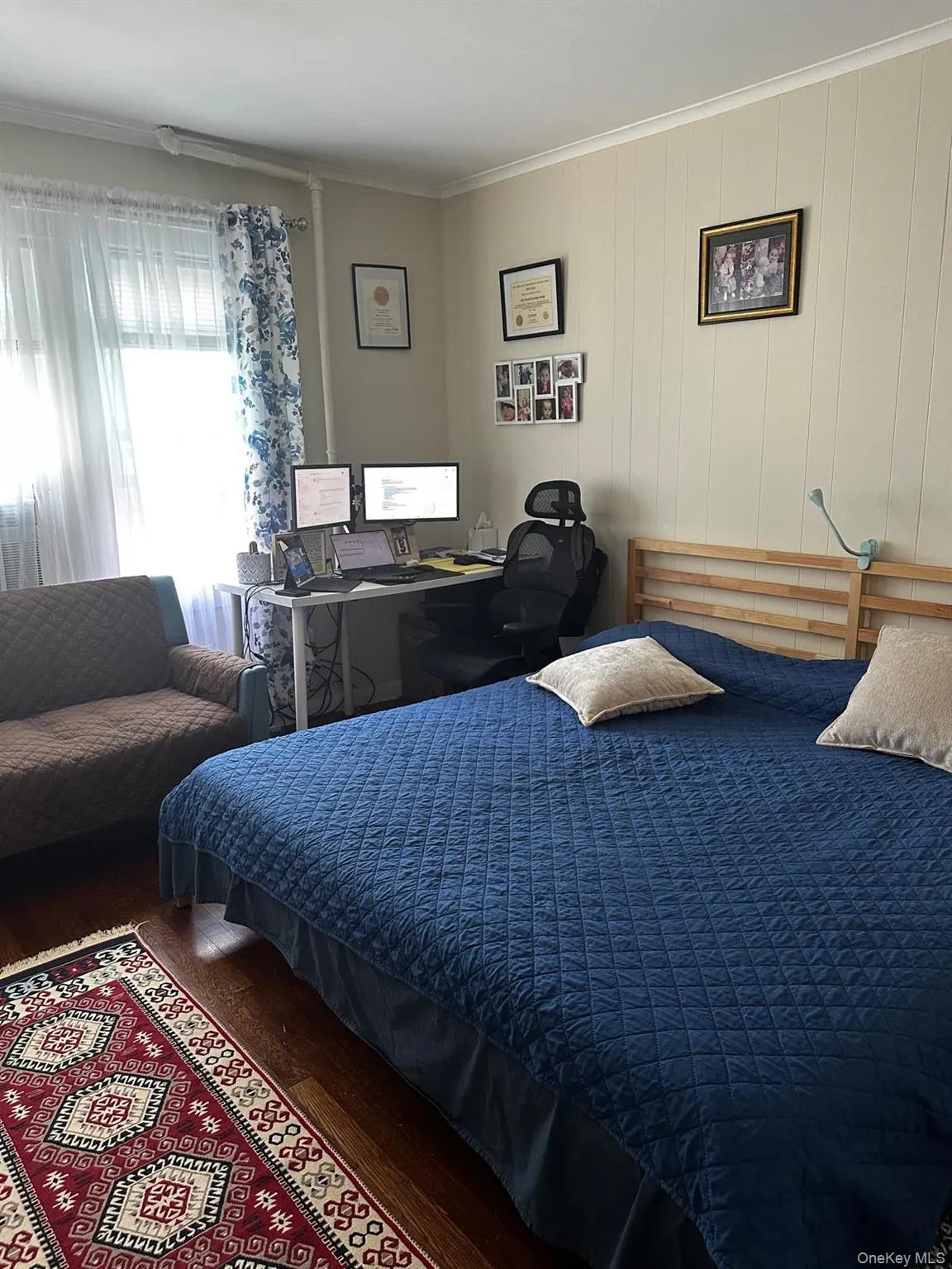 8 Lewis Street, Oyster Bay, NY, 2 Bedrooms Bedrooms, 4 Rooms Rooms,1 BathroomBathrooms,Residential Lease,For Rent,Lewis,0,1040904 8 Lewis Street, Oyster Bay, NY, 2 Bedrooms Bedrooms, 4 Rooms Rooms,1 BathroomBathrooms,Residential Lease,For Rent,Lewis,0,1040904
